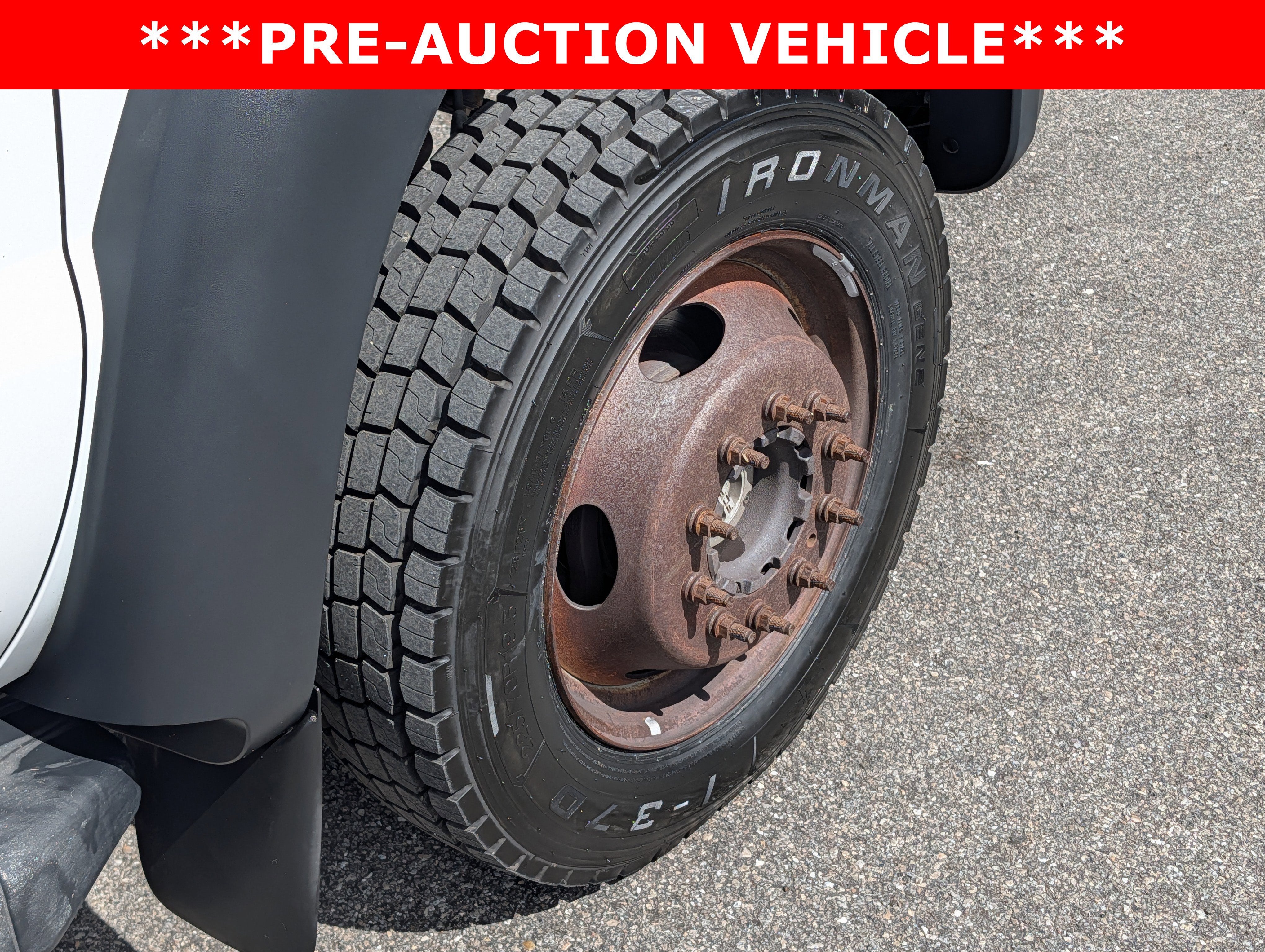 2016 Ford F-550 Chassis Cab XL