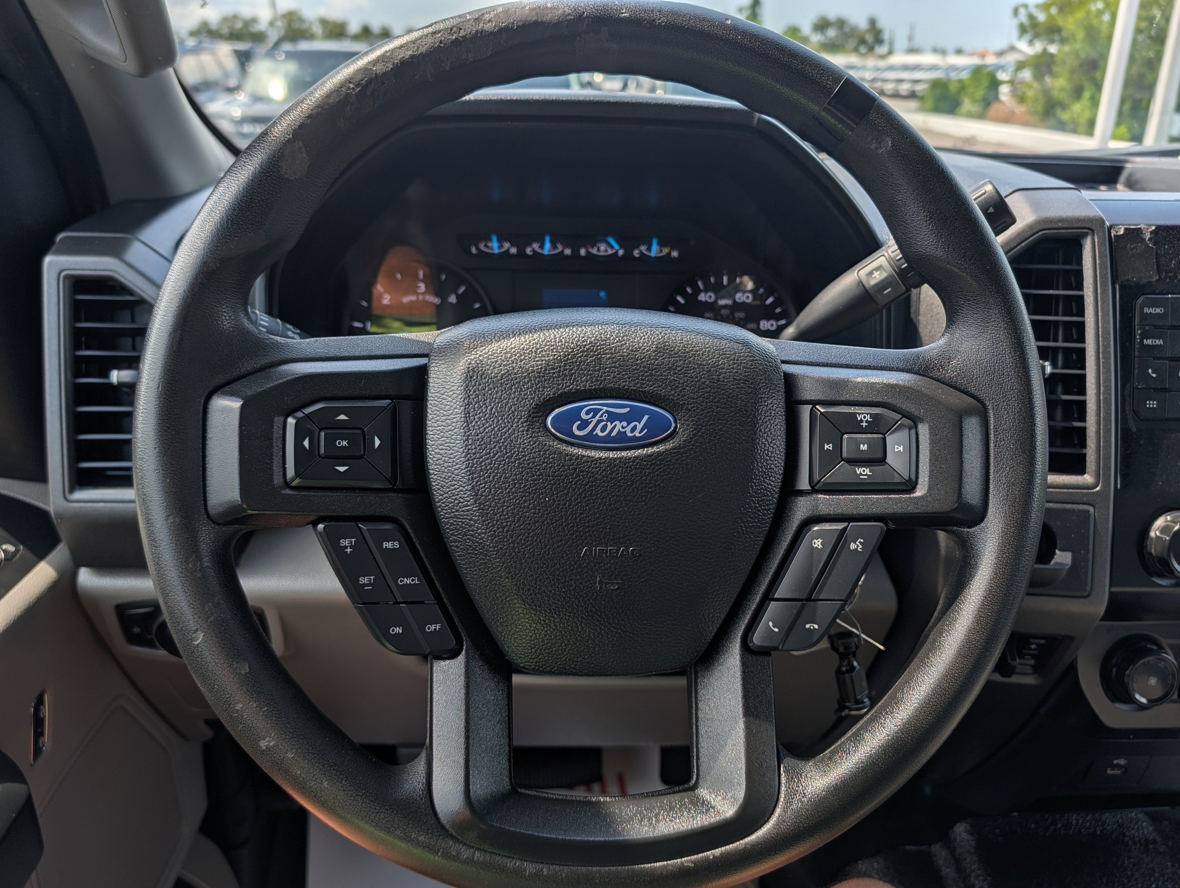 2020 Ford F-350 Chassis Cab XL