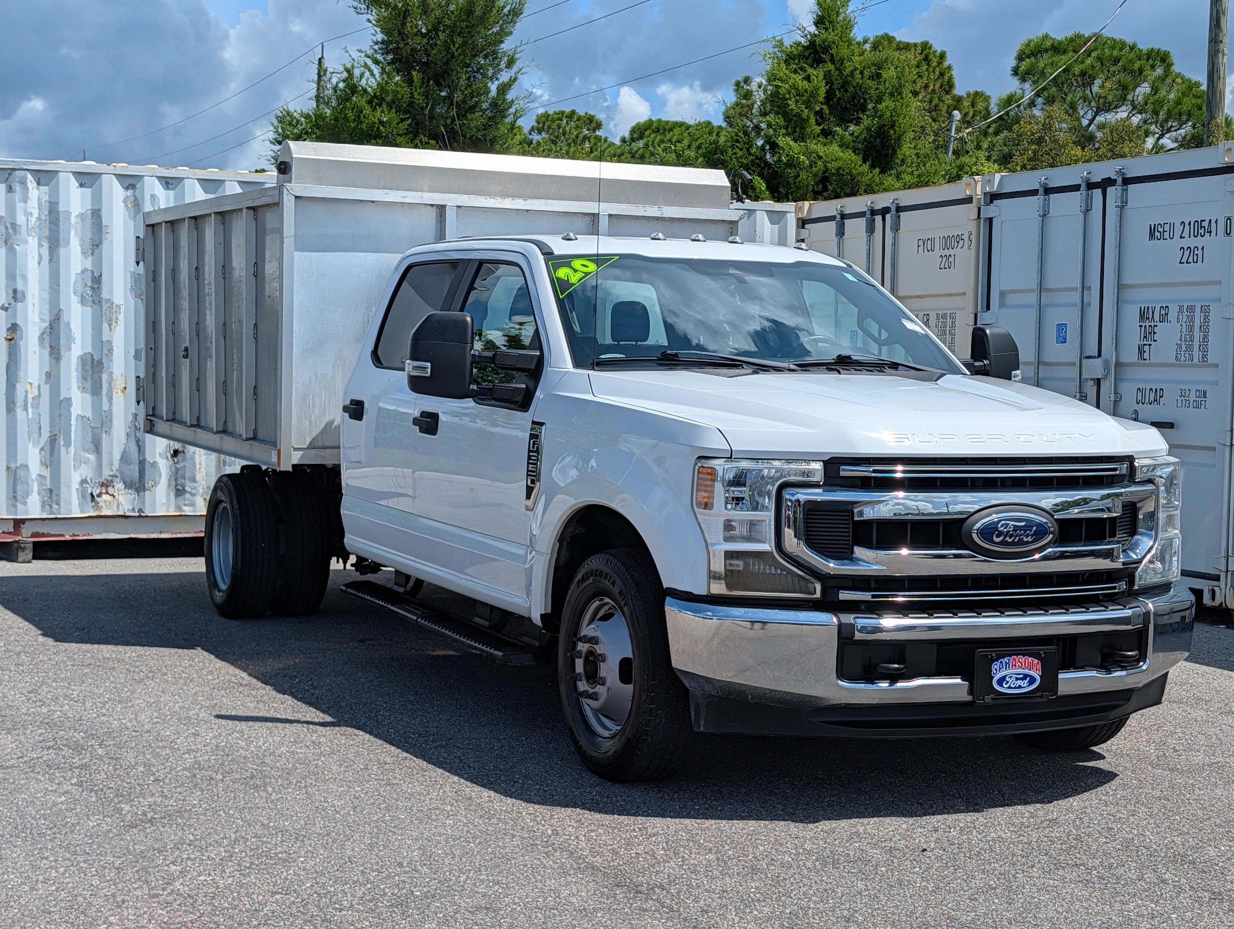 2020 Ford F-350 Chassis Cab XL