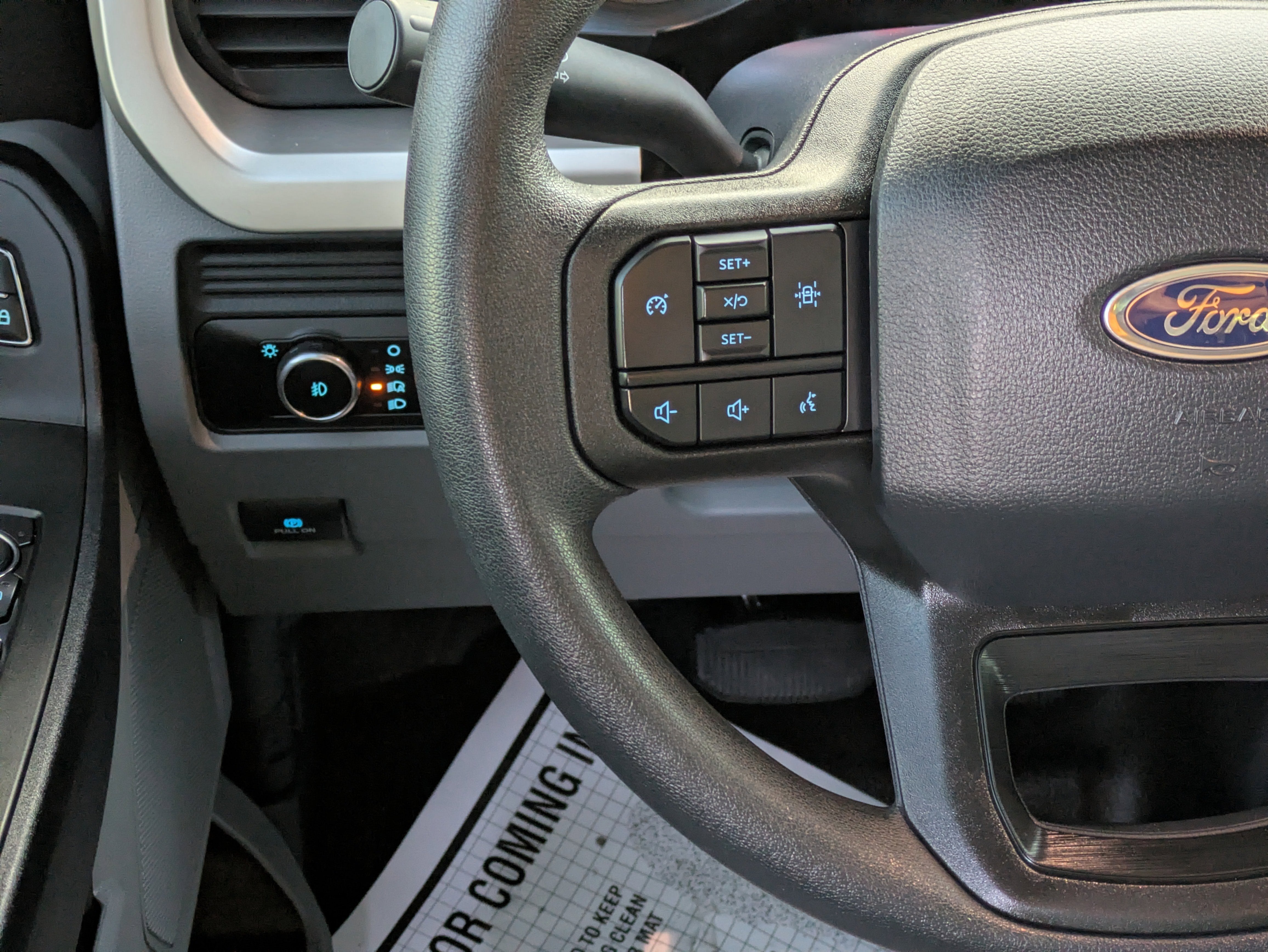 2025 Ford F-350 Chassis Cab XL