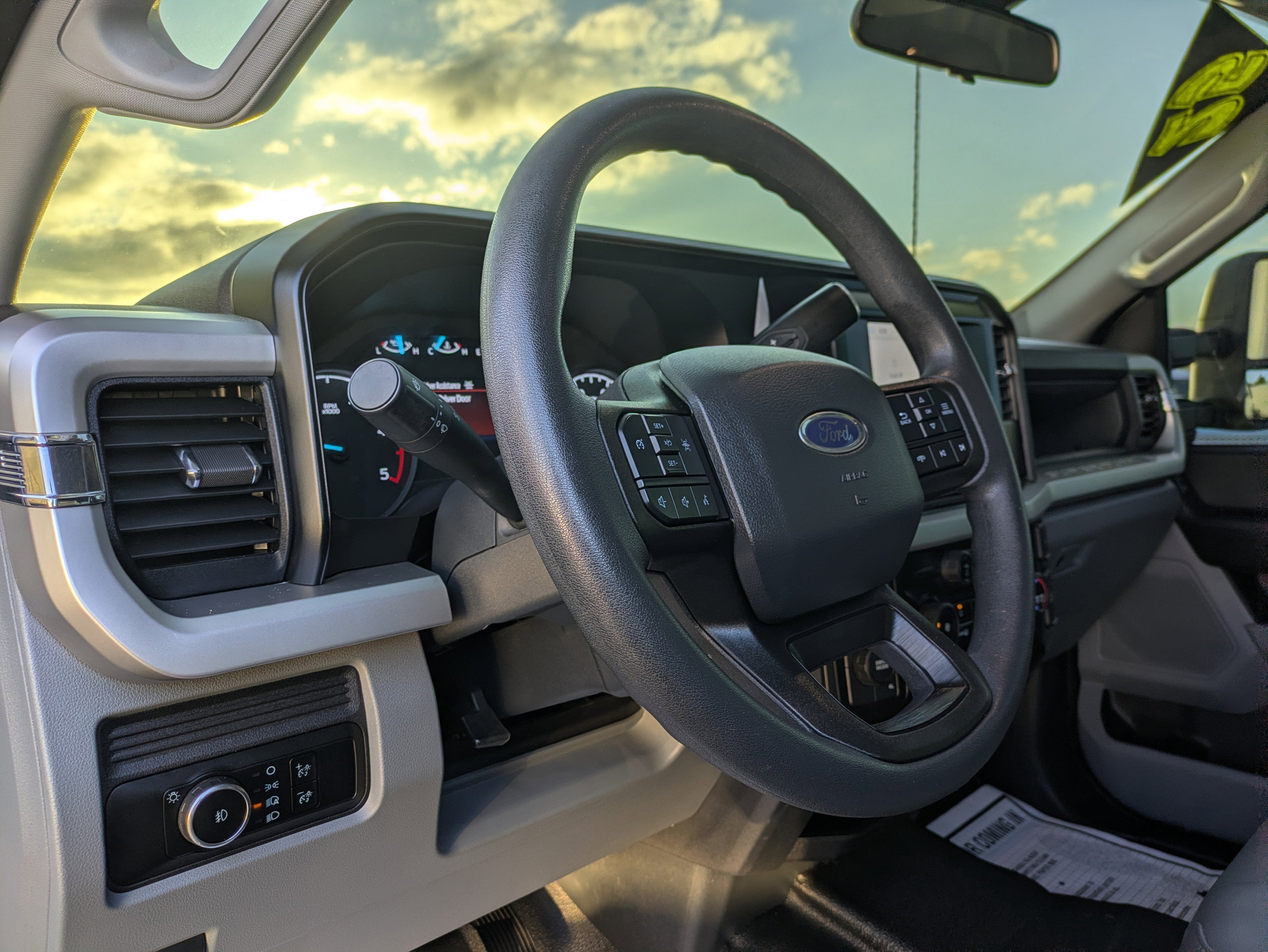 2025 Ford F-350 Chassis Cab XL