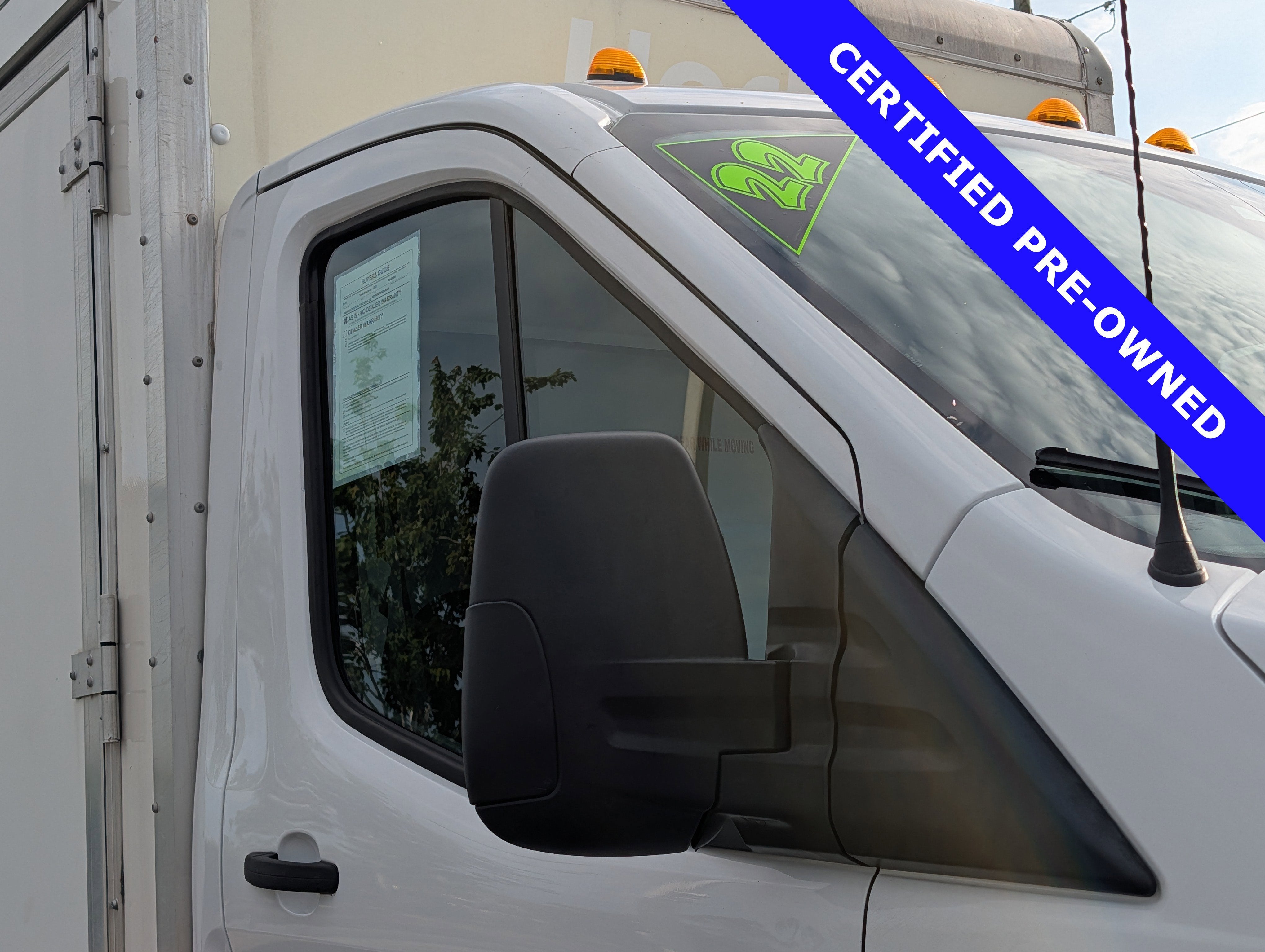 2022 Ford Transit-350 Cutaway BASE