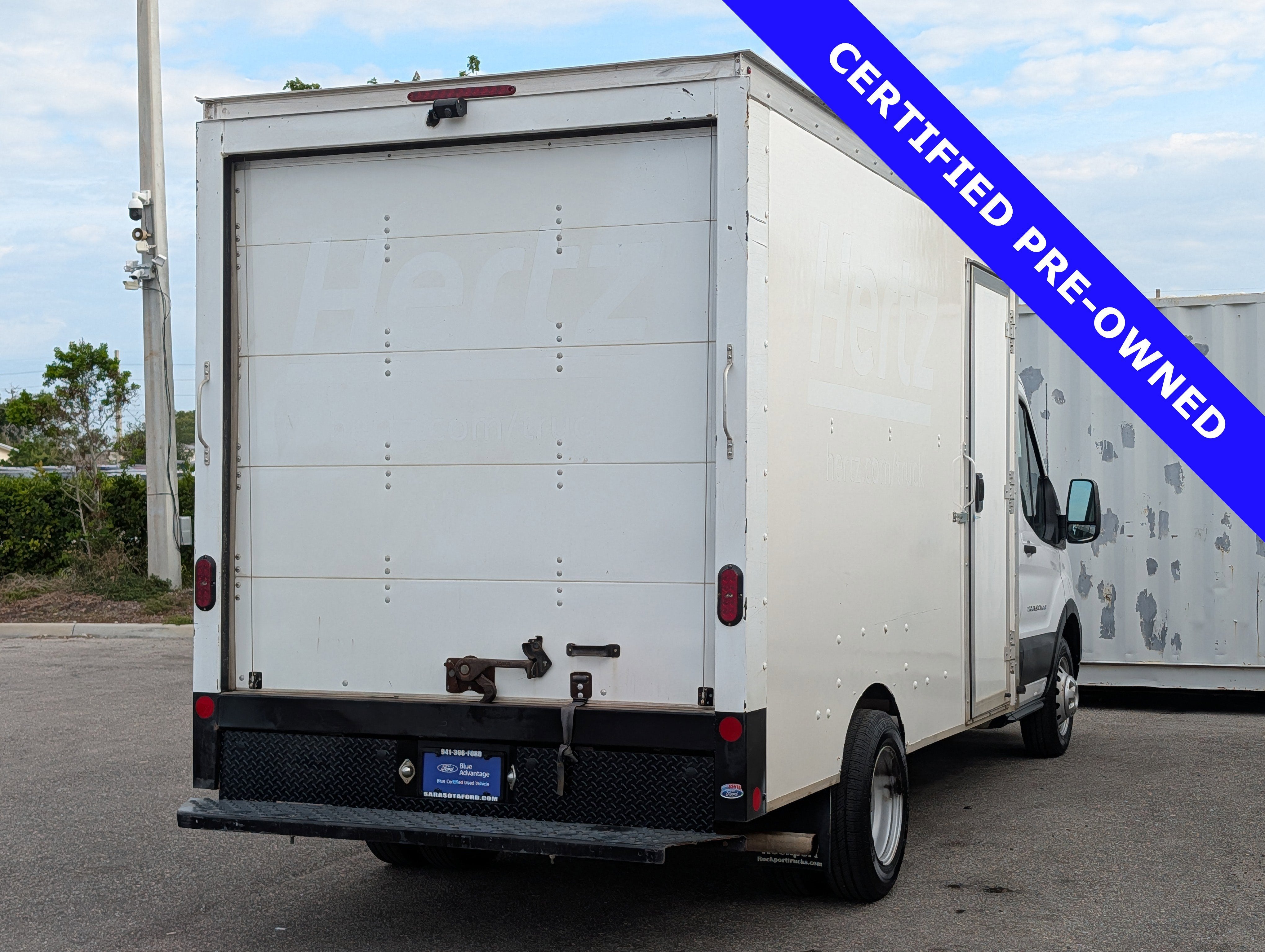 2022 Ford Transit-350 Cutaway BASE