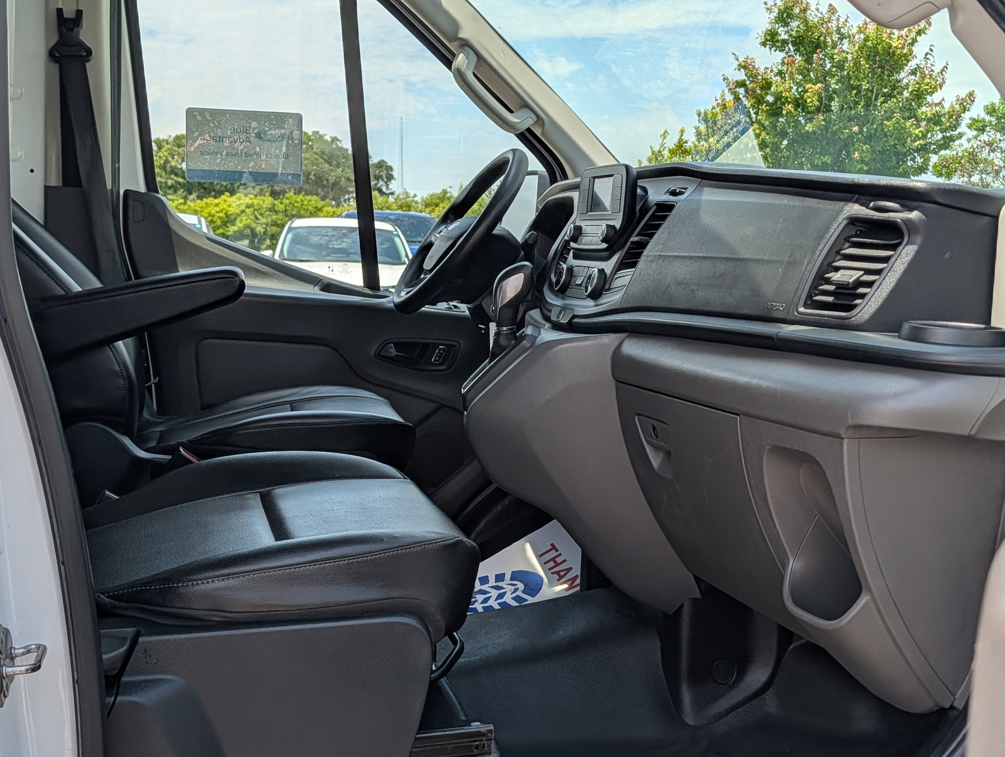 2022 Ford Transit-350 Cutaway BASE