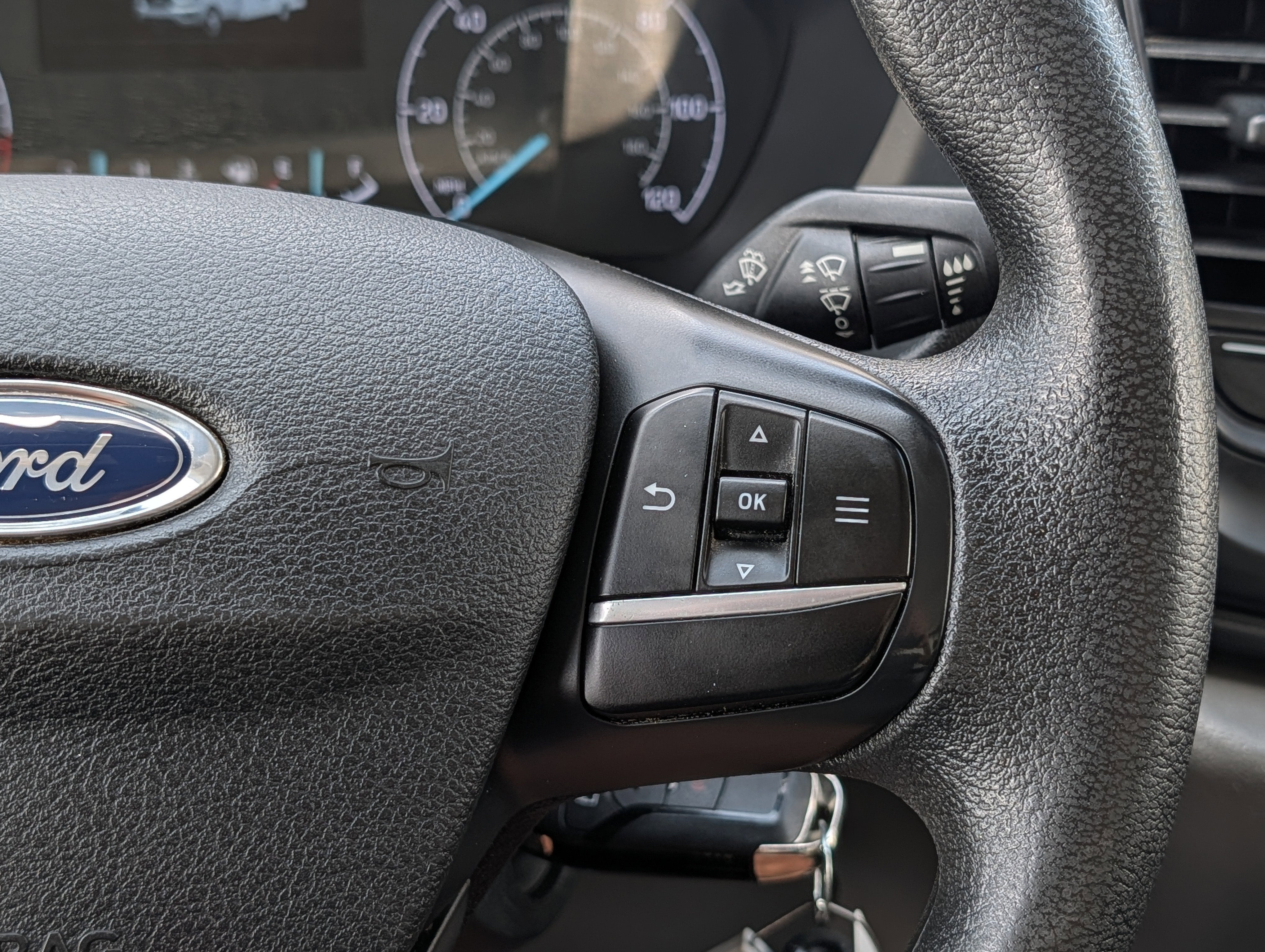 2022 Ford Transit-350 Cutaway BASE