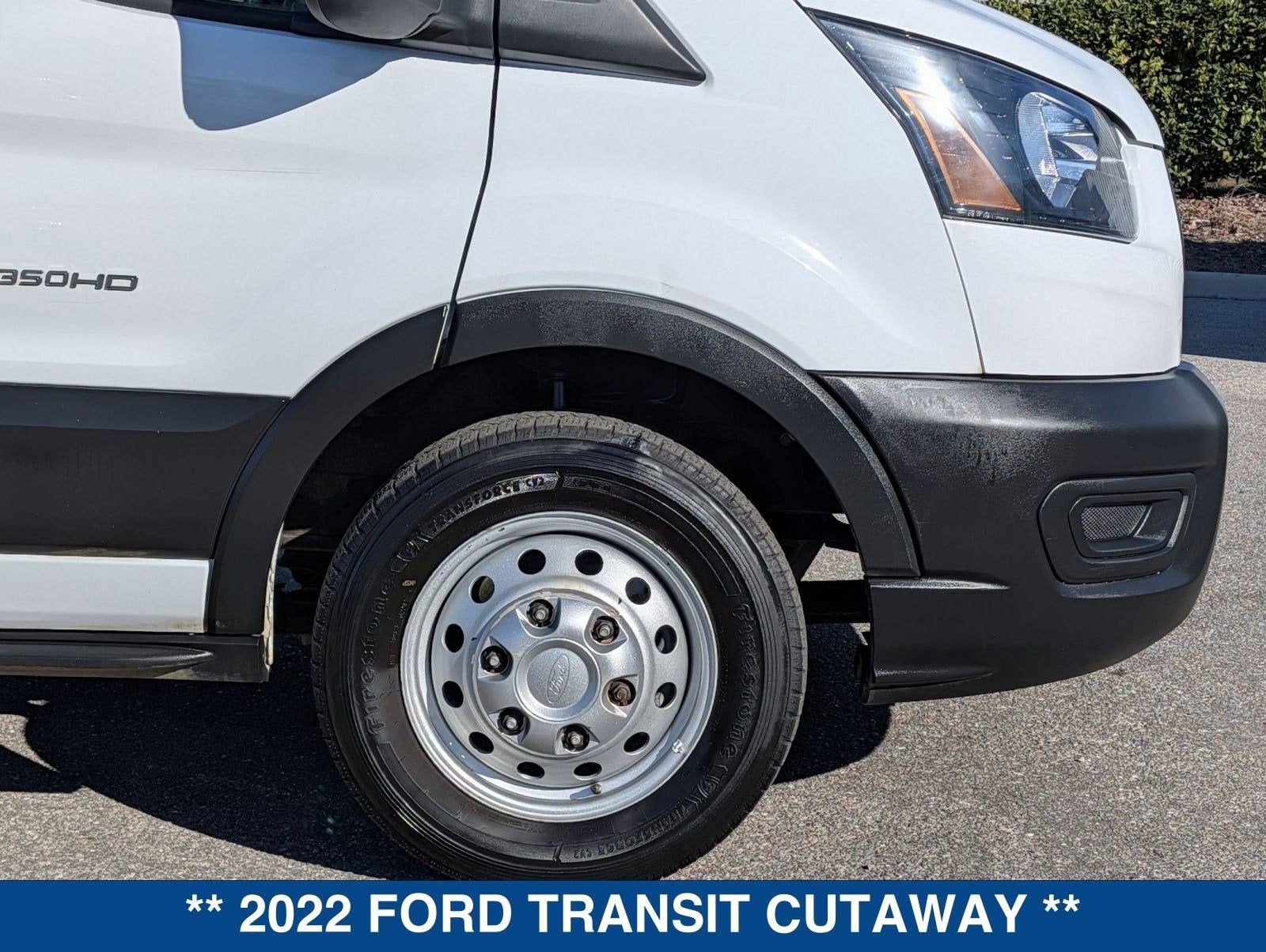 2022 Ford Transit-350 Cutaway BASE