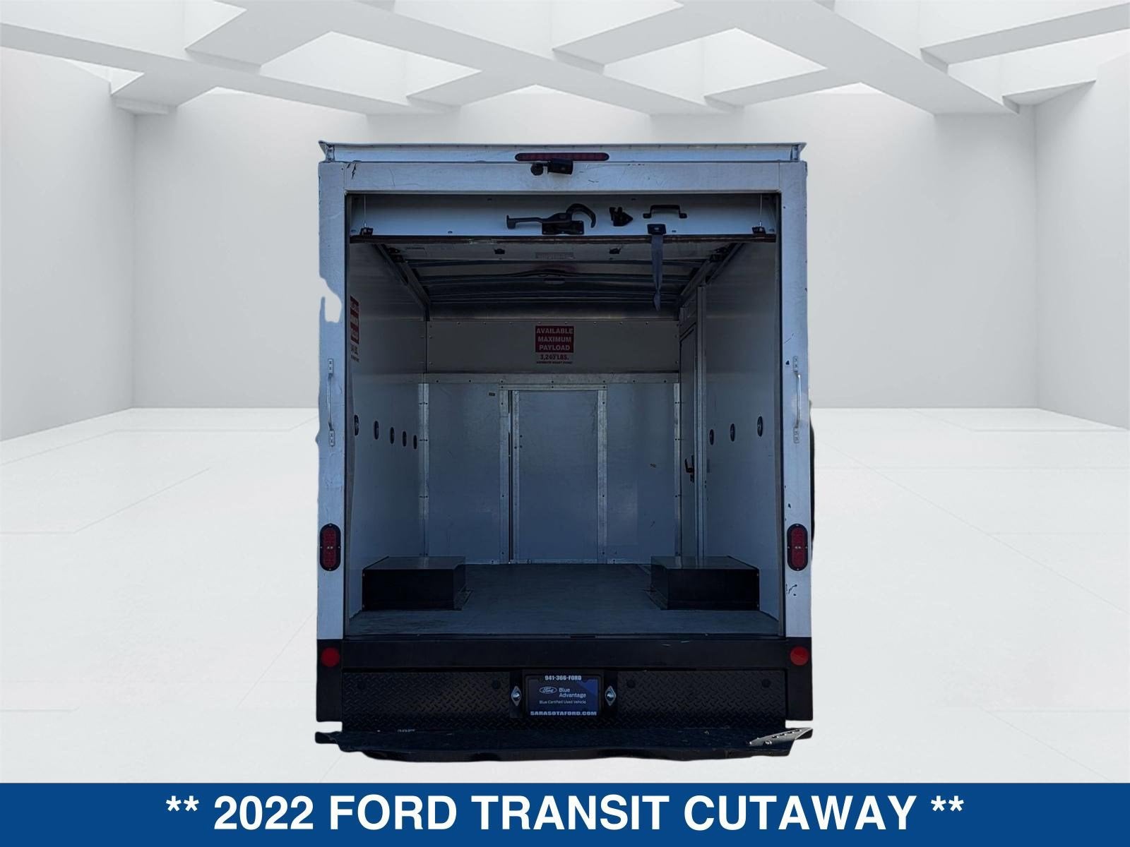2022 Ford Transit-350 Cutaway BASE
