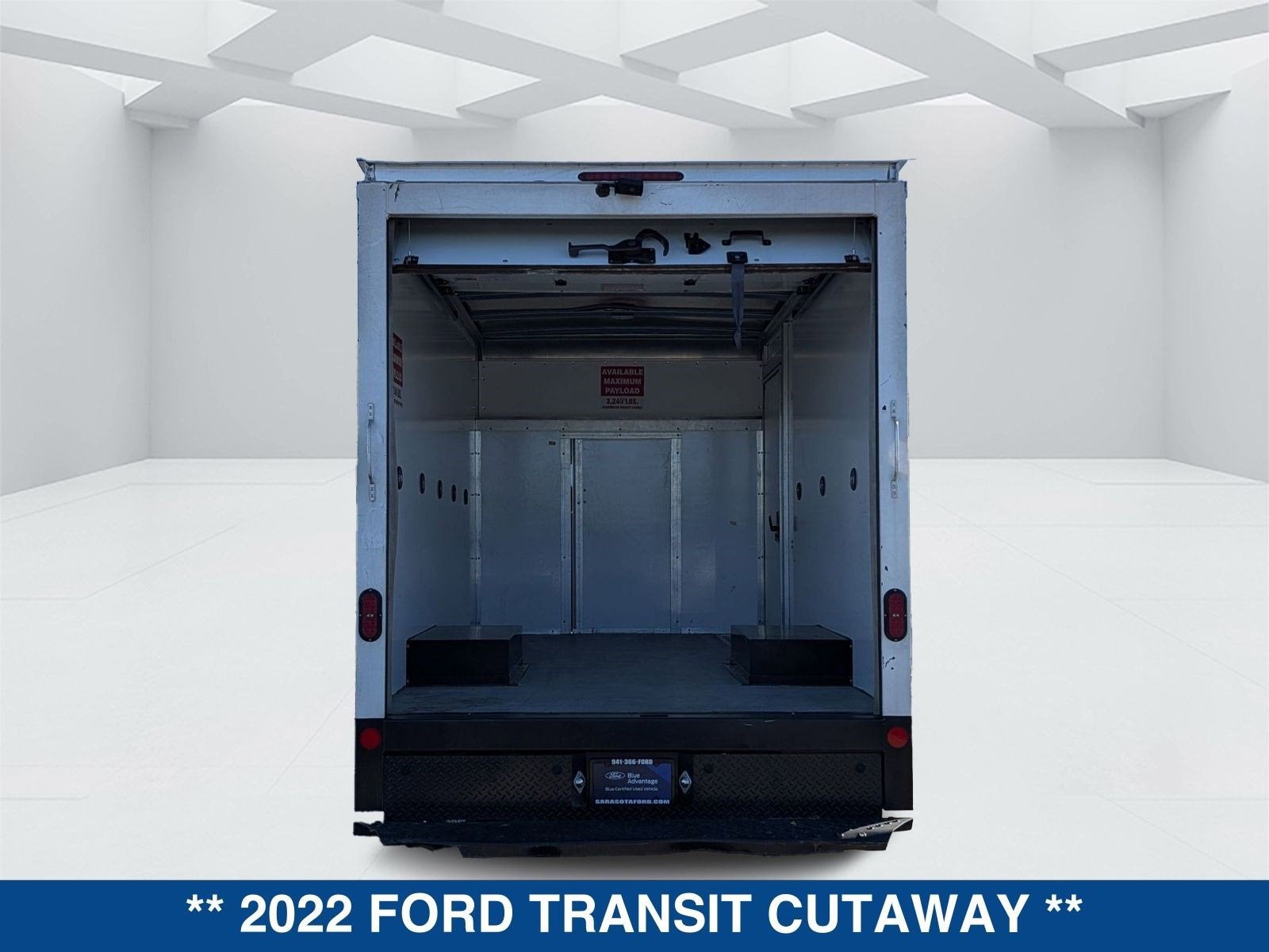 2022 Ford Transit-350 Cutaway BASE