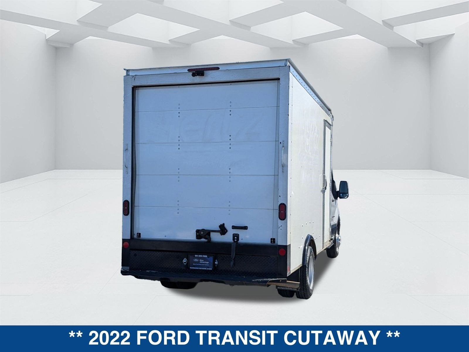 2022 Ford Transit-350 Cutaway BASE