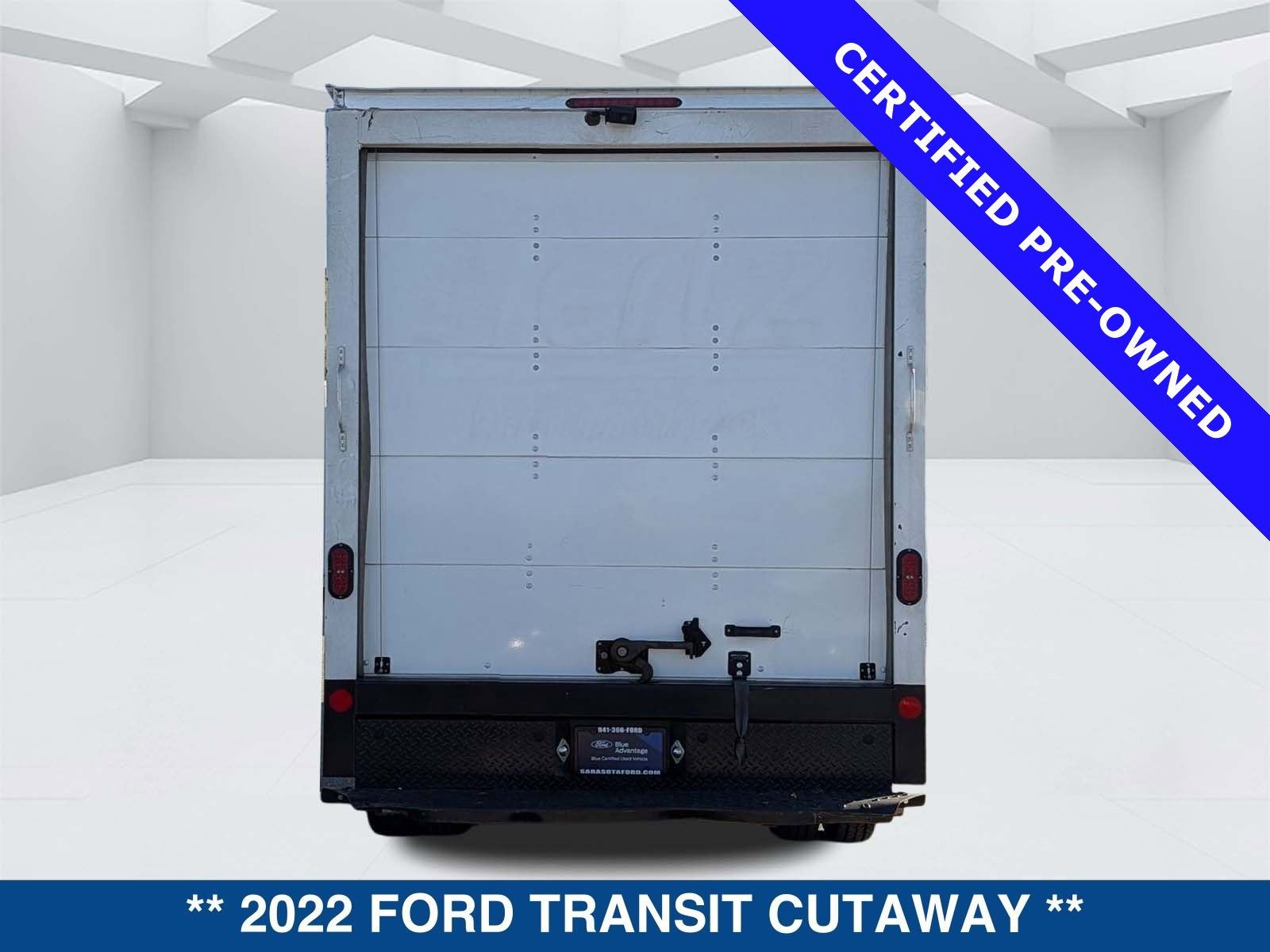 2022 Ford Transit-350 Cutaway BASE