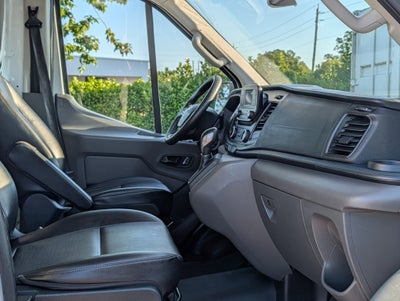 2022 Ford Transit-350 Cutaway BASE