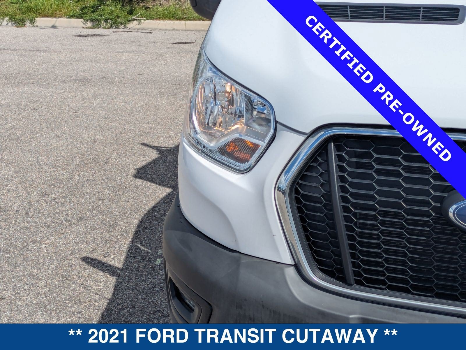 2021 Ford Transit-350 Cutaway BASE