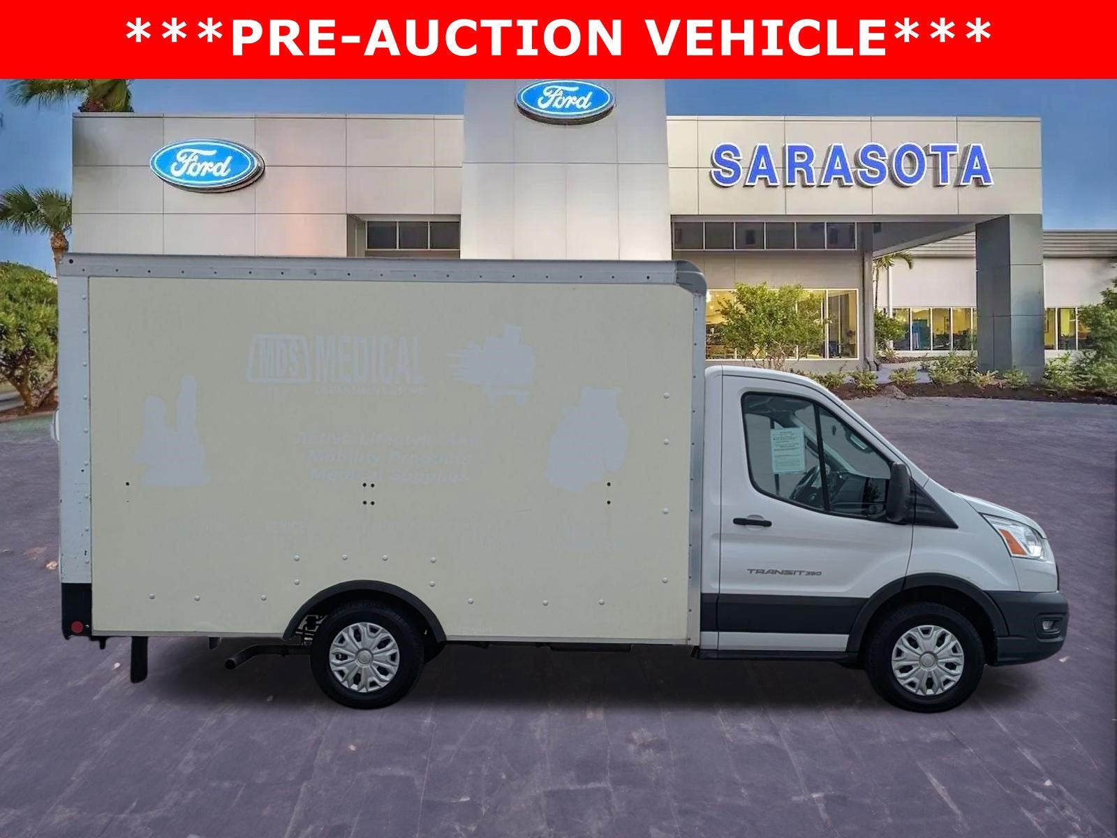2022 Ford Transit-350 Cutaway BASE