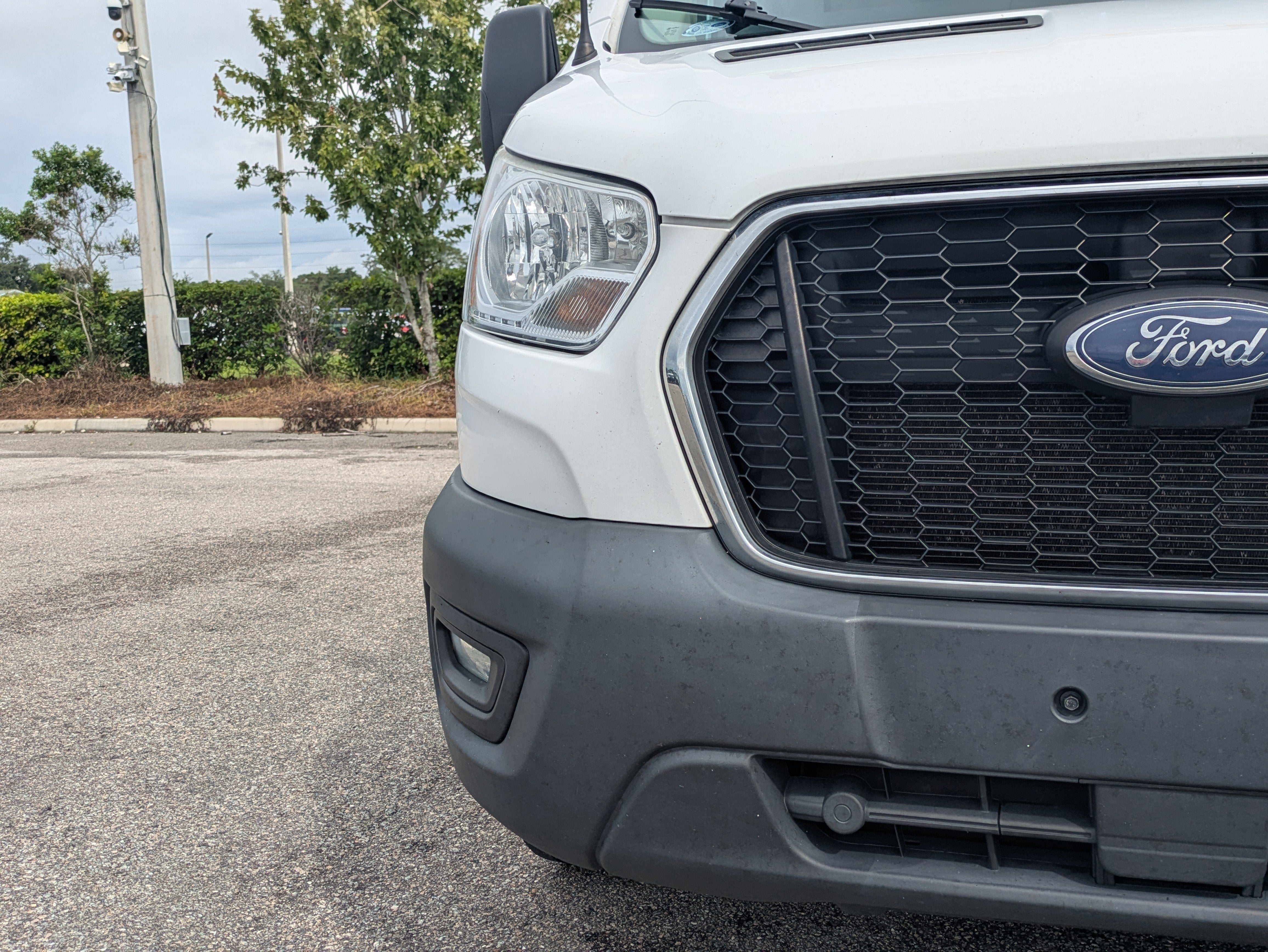 2022 Ford Transit-350 Cutaway BASE