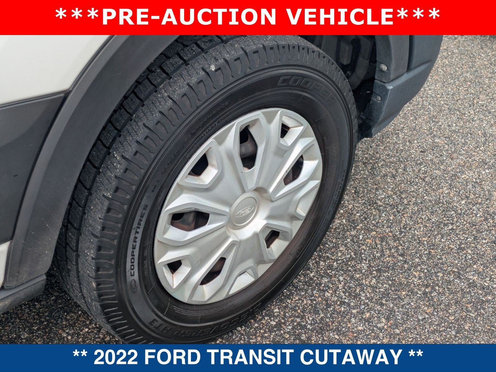 2022 Ford Transit-350 Cutaway BASE