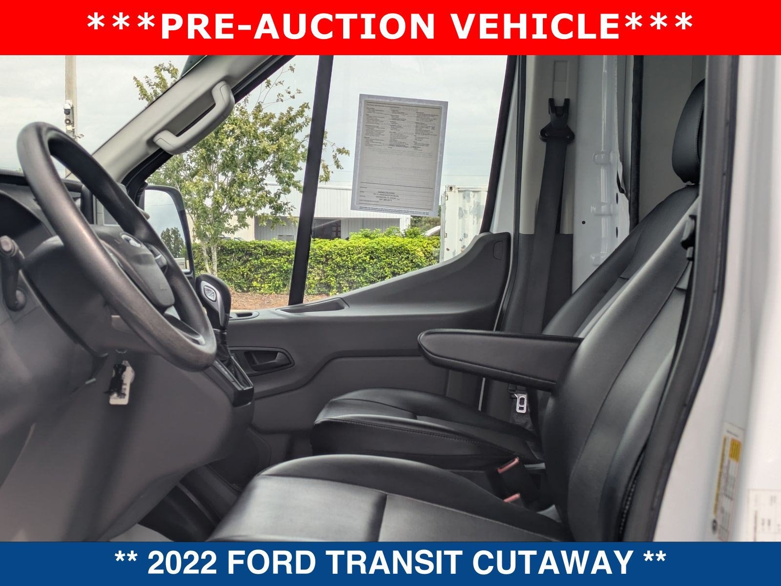 2022 Ford Transit-350 Cutaway BASE