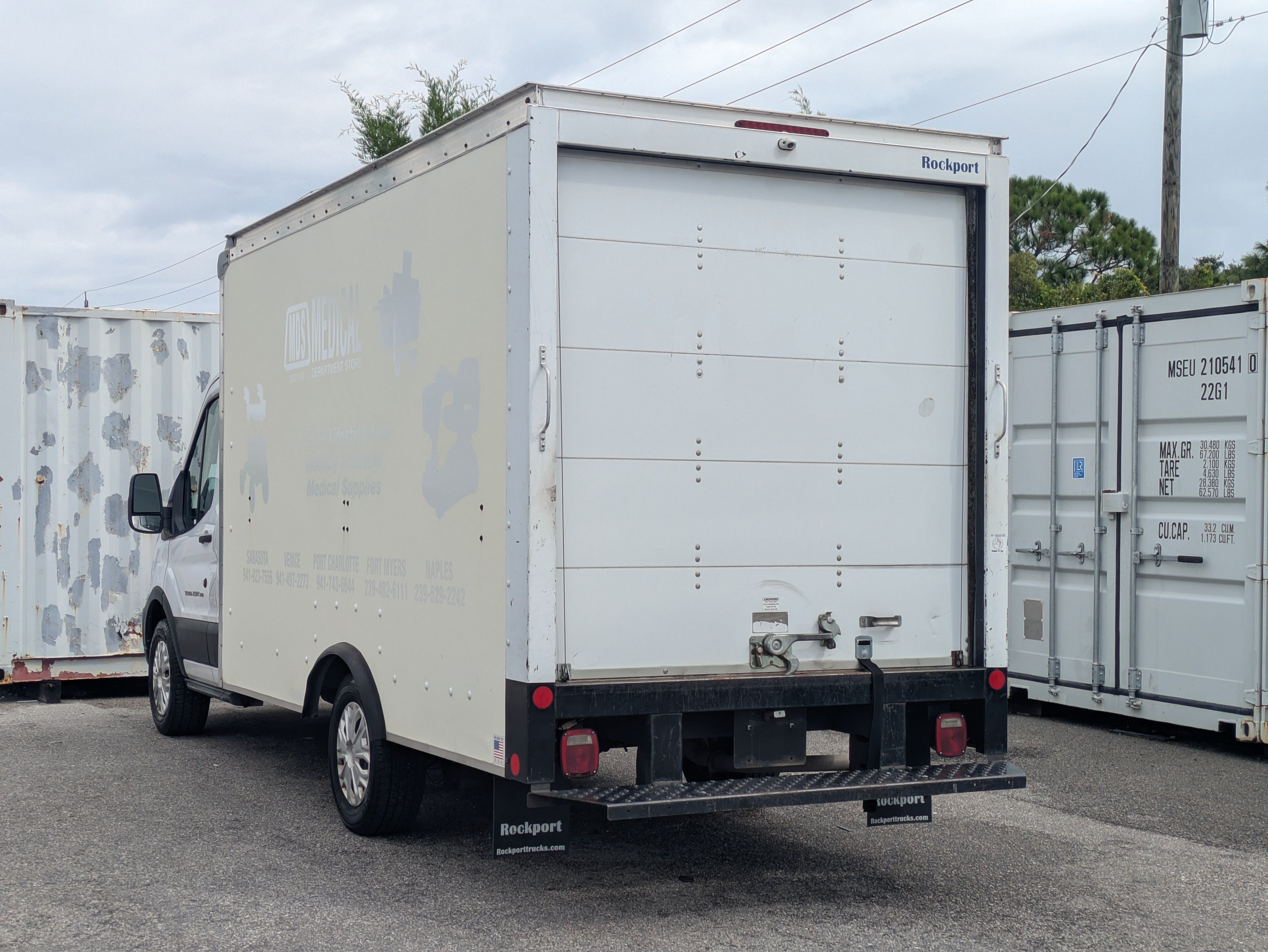 2022 Ford Transit-350 Cutaway BASE
