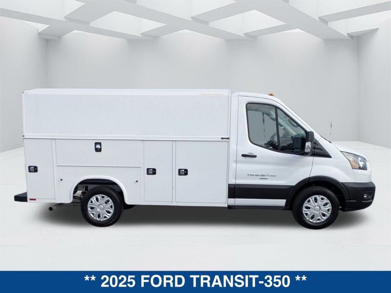 2025 Ford Transit 350 Cutaway