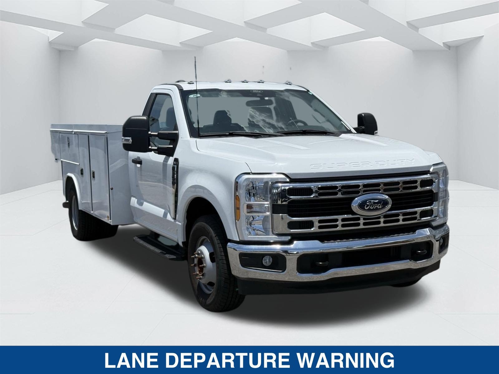 2024 Ford Super Duty F-350 DRW XL