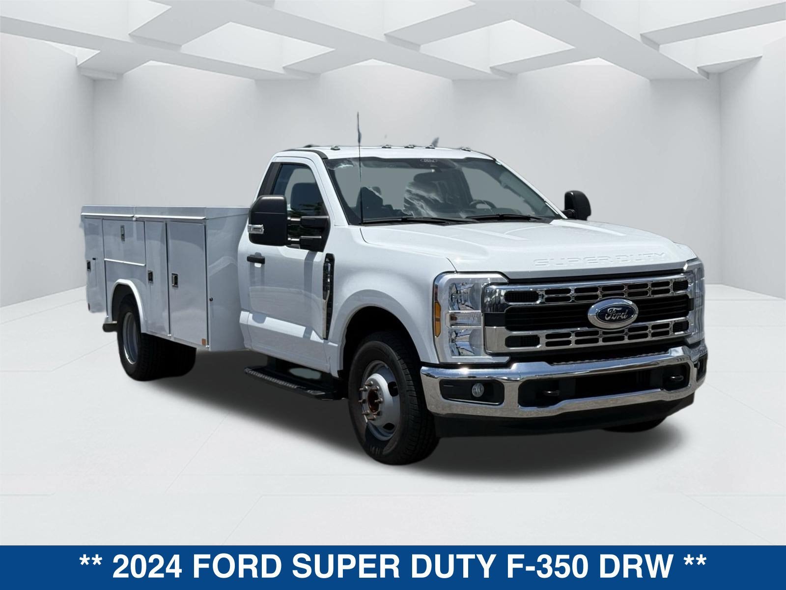 2024 Ford Super Duty F-350 DRW XL