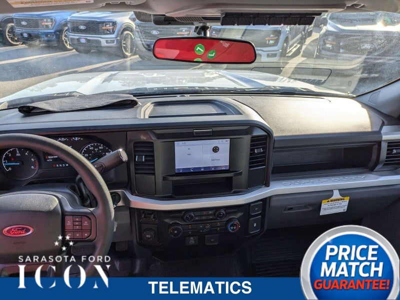 2025 Ford Super Duty F 350 Drw Xl