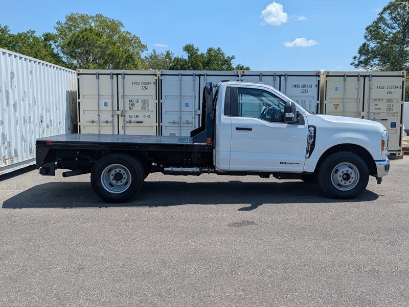 2025 Ford Super Duty F 350 Drw Xl