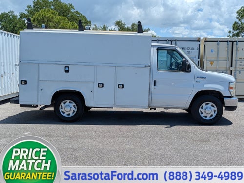 2017 Ford Econoline 350 Cutaway BASE