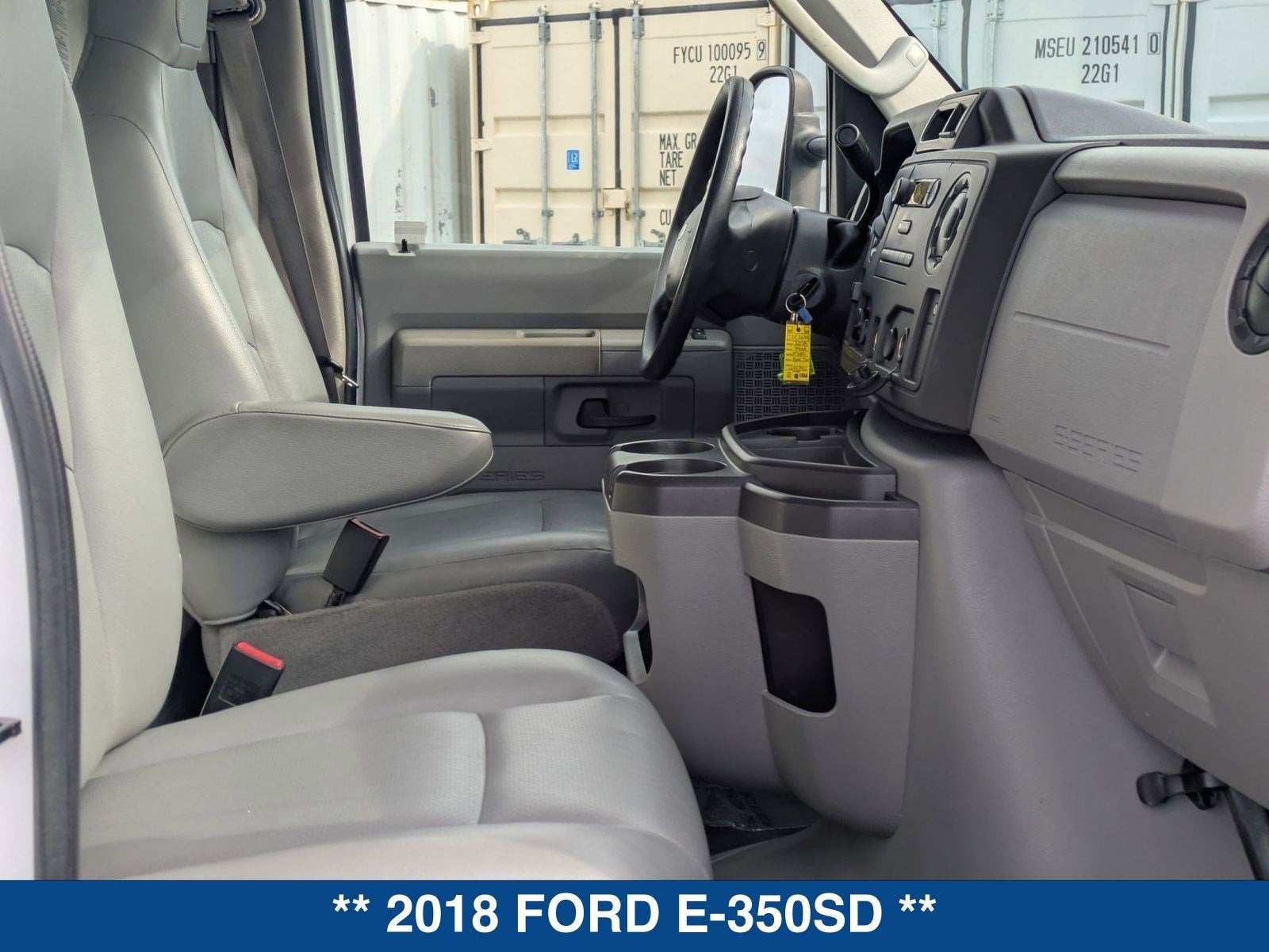 2018 Ford Econoline 350 Cutaway BASE