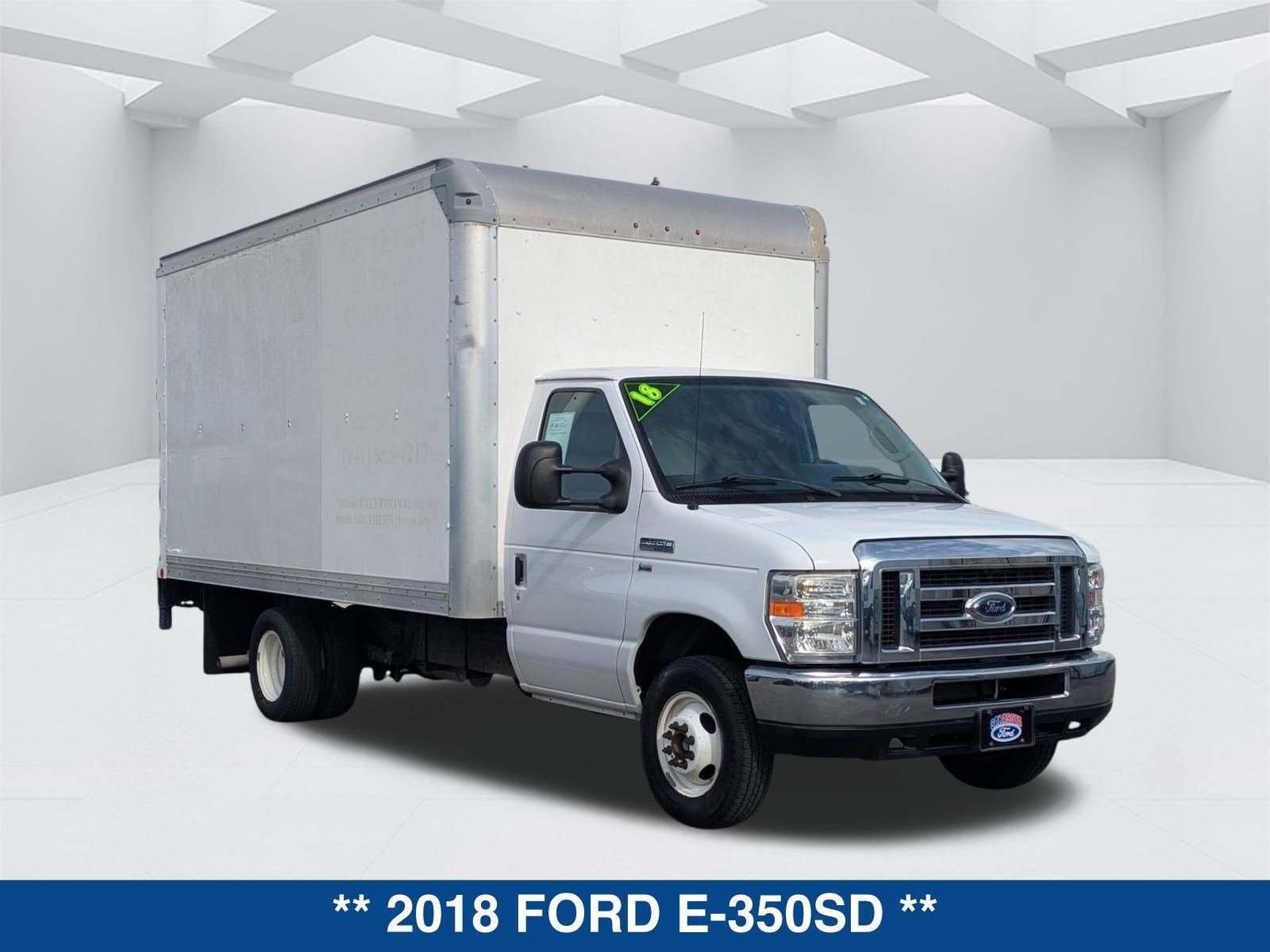 2018 Ford Econoline 350 Cutaway BASE