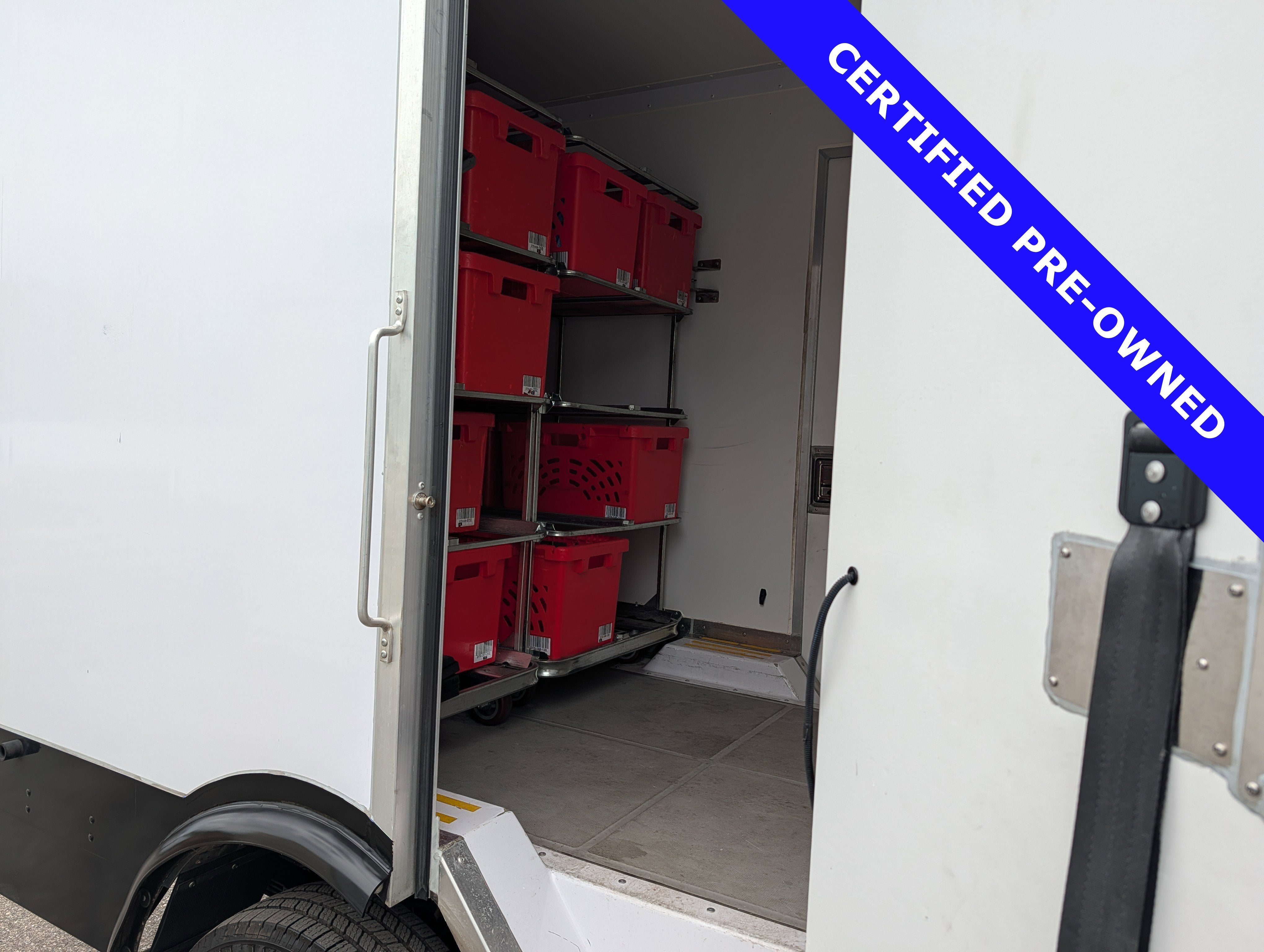 2024 Ford Econoline 350 Cutaway Base