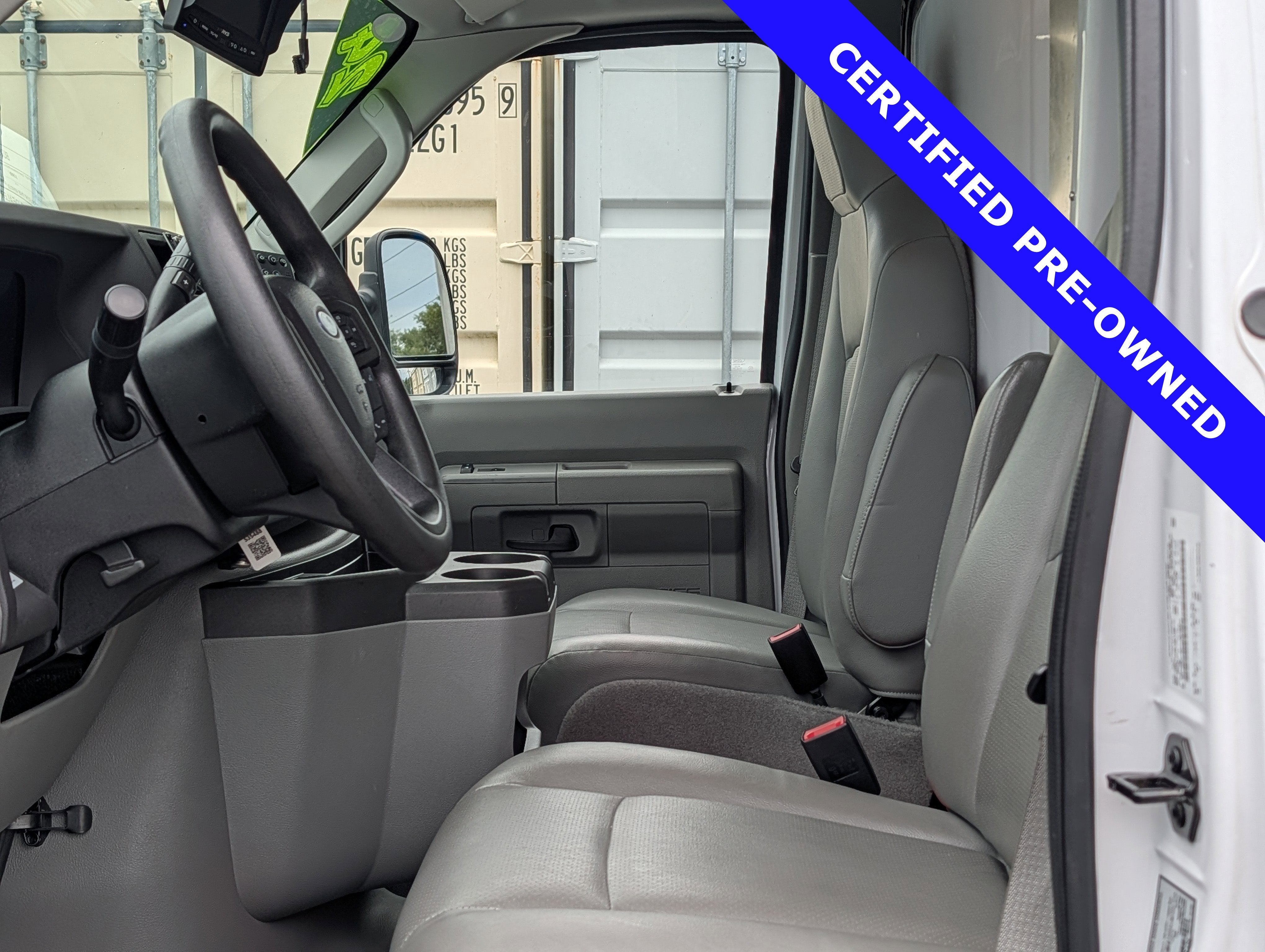 2024 Ford Econoline 350 Cutaway Base