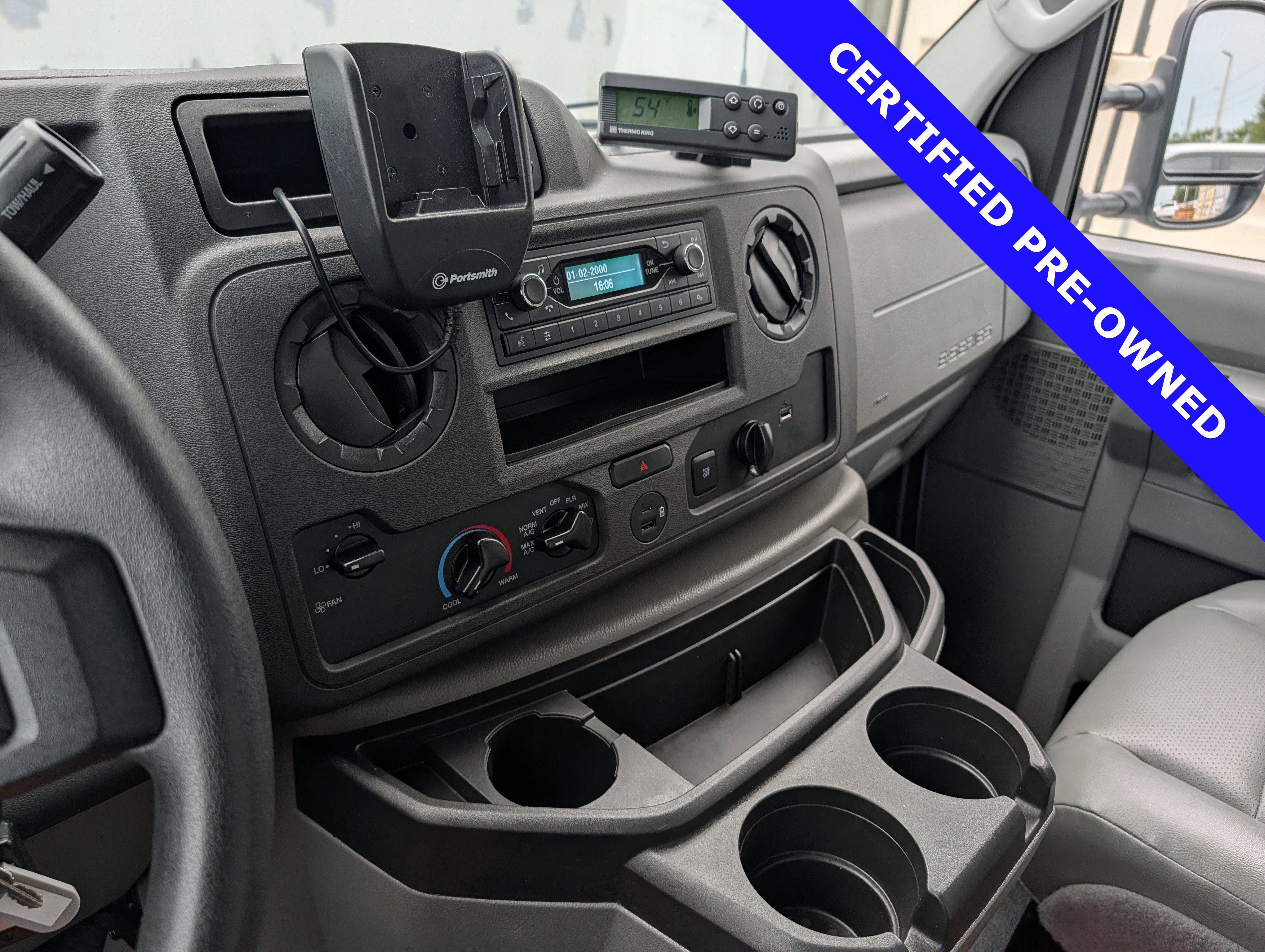 2024 Ford Econoline 350 Cutaway Base