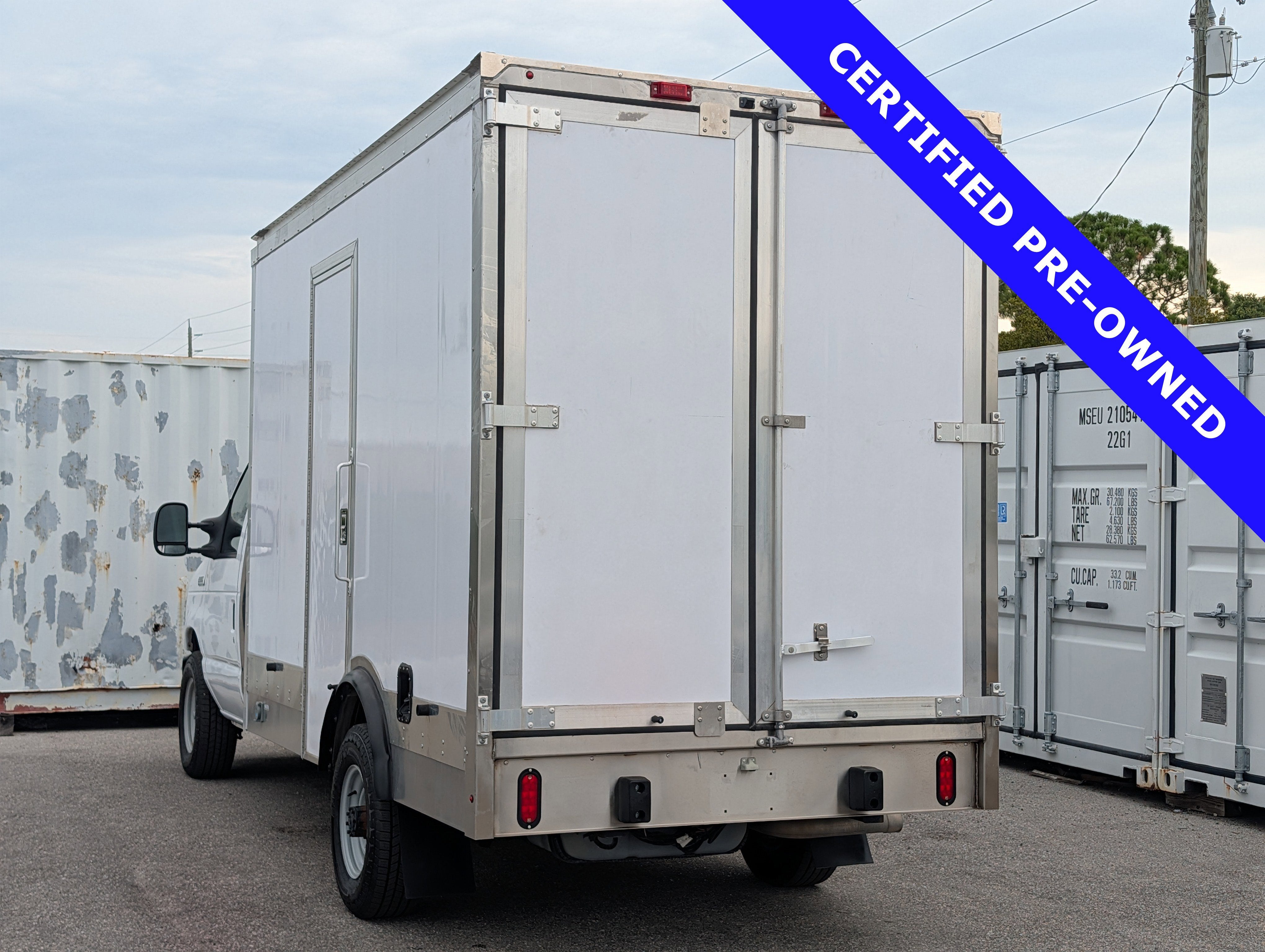 2024 Ford Econoline 350 Cutaway Base
