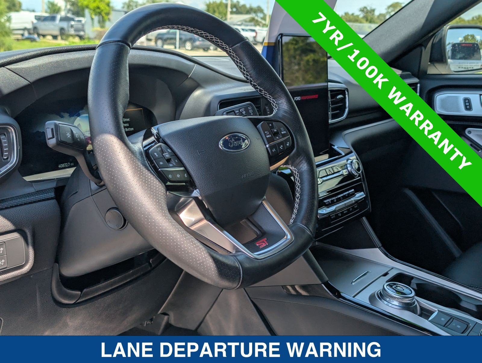 2022 Ford Explorer ST