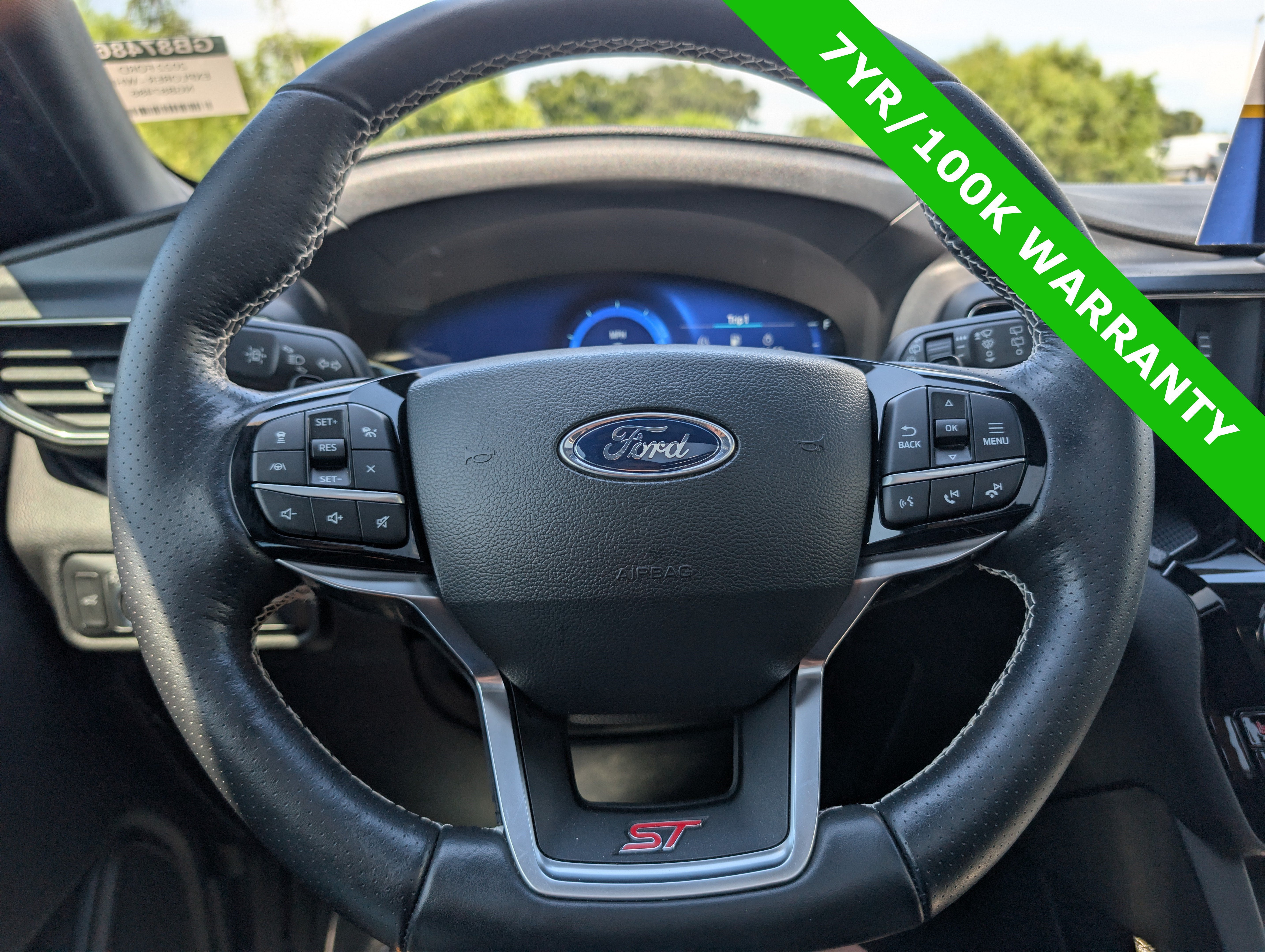 2022 Ford Explorer ST
