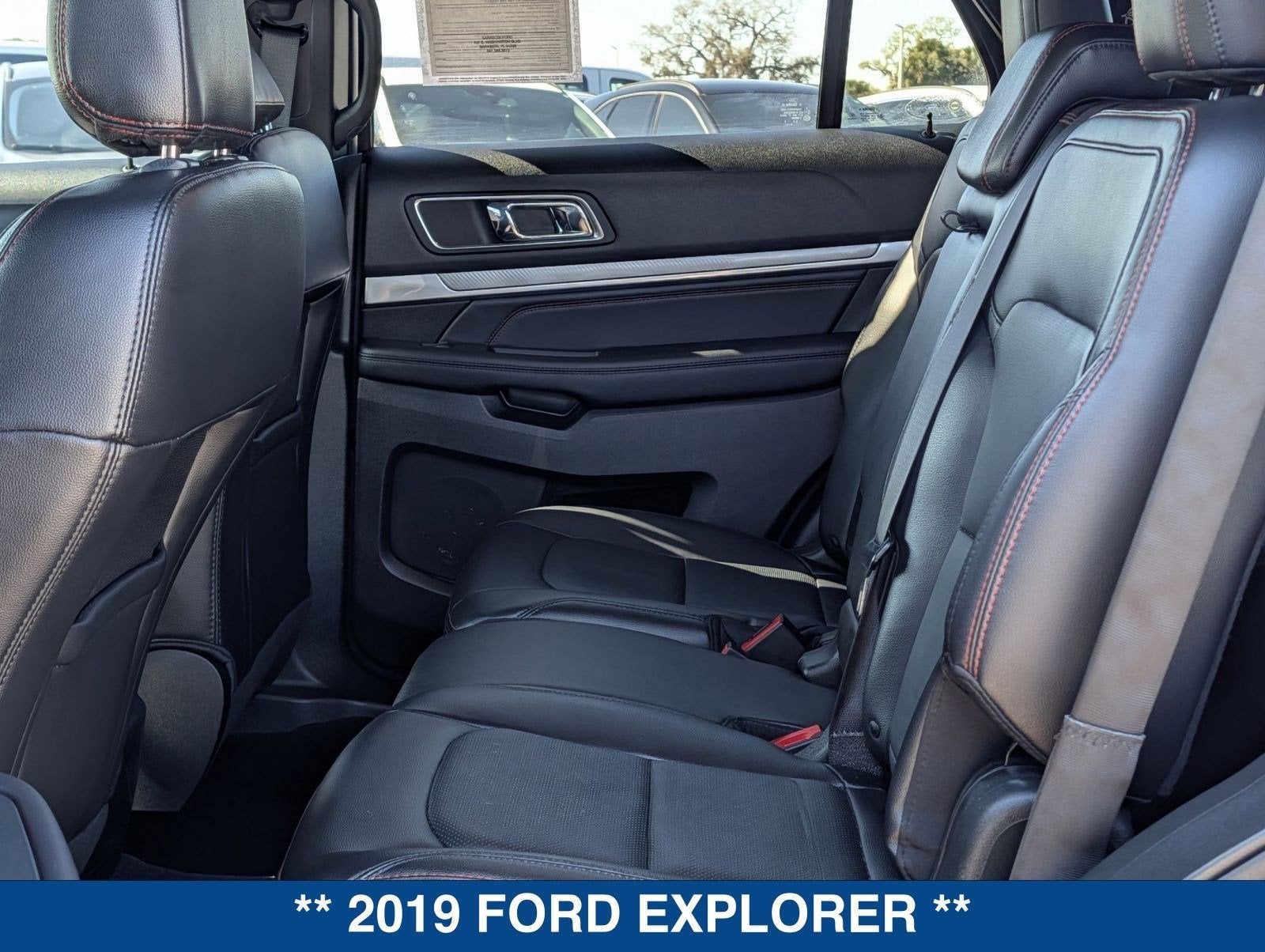 2019 Ford Explorer Sport