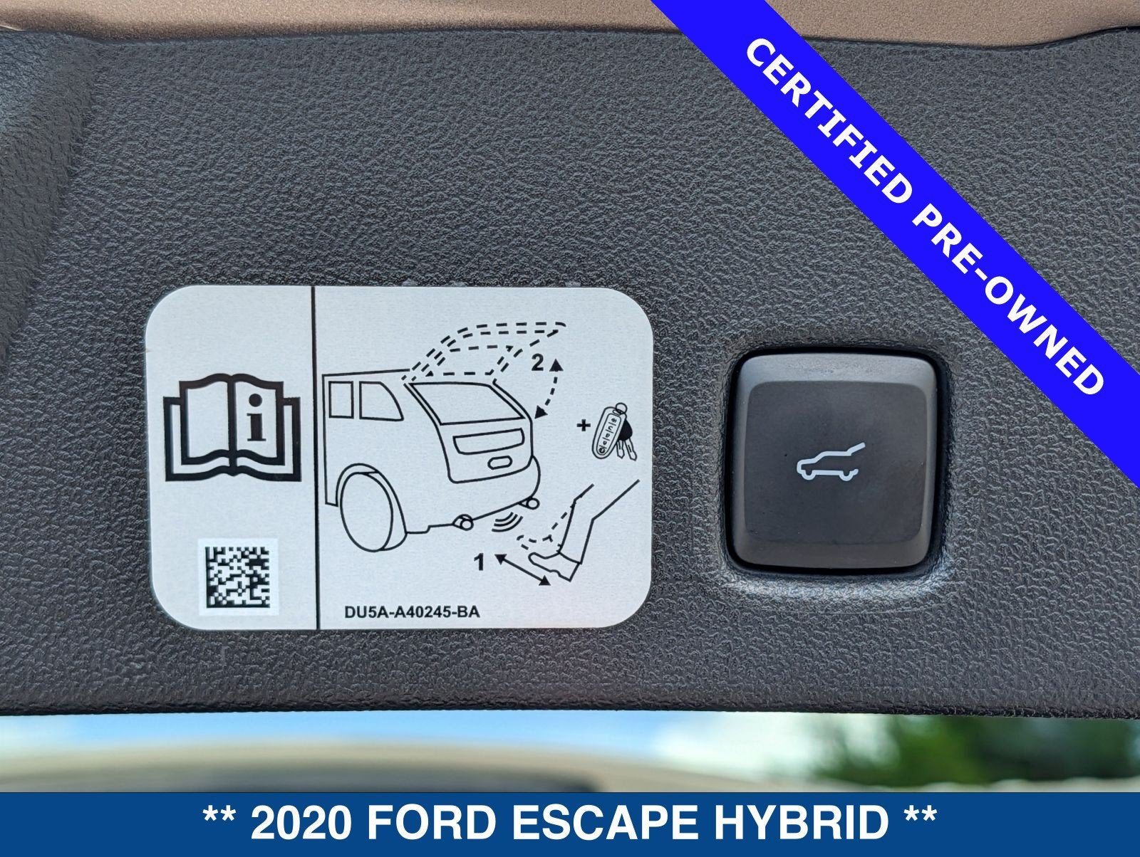 2020 Ford Escape Hybrid Titanium