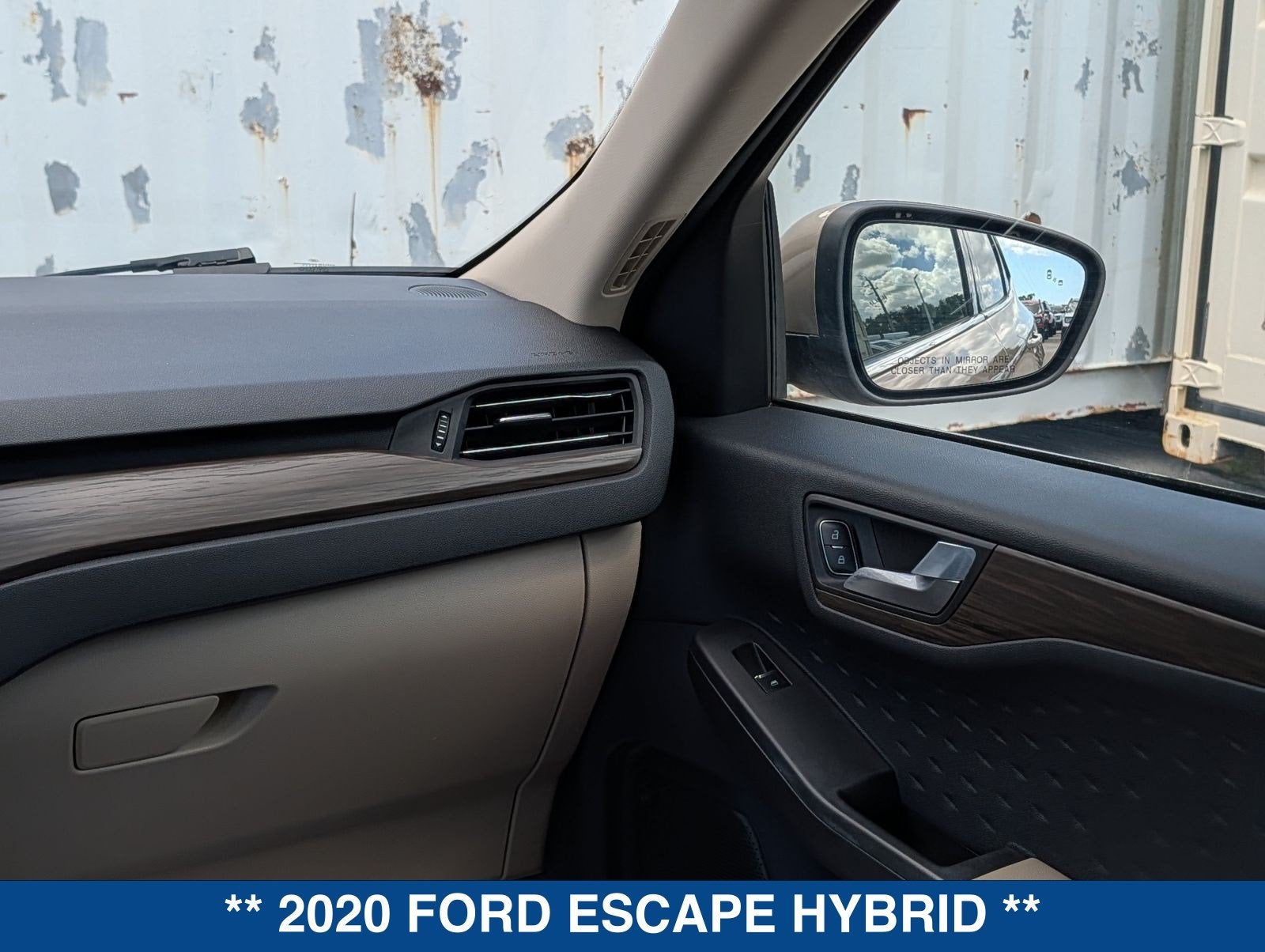 2020 Ford Escape Hybrid Titanium
