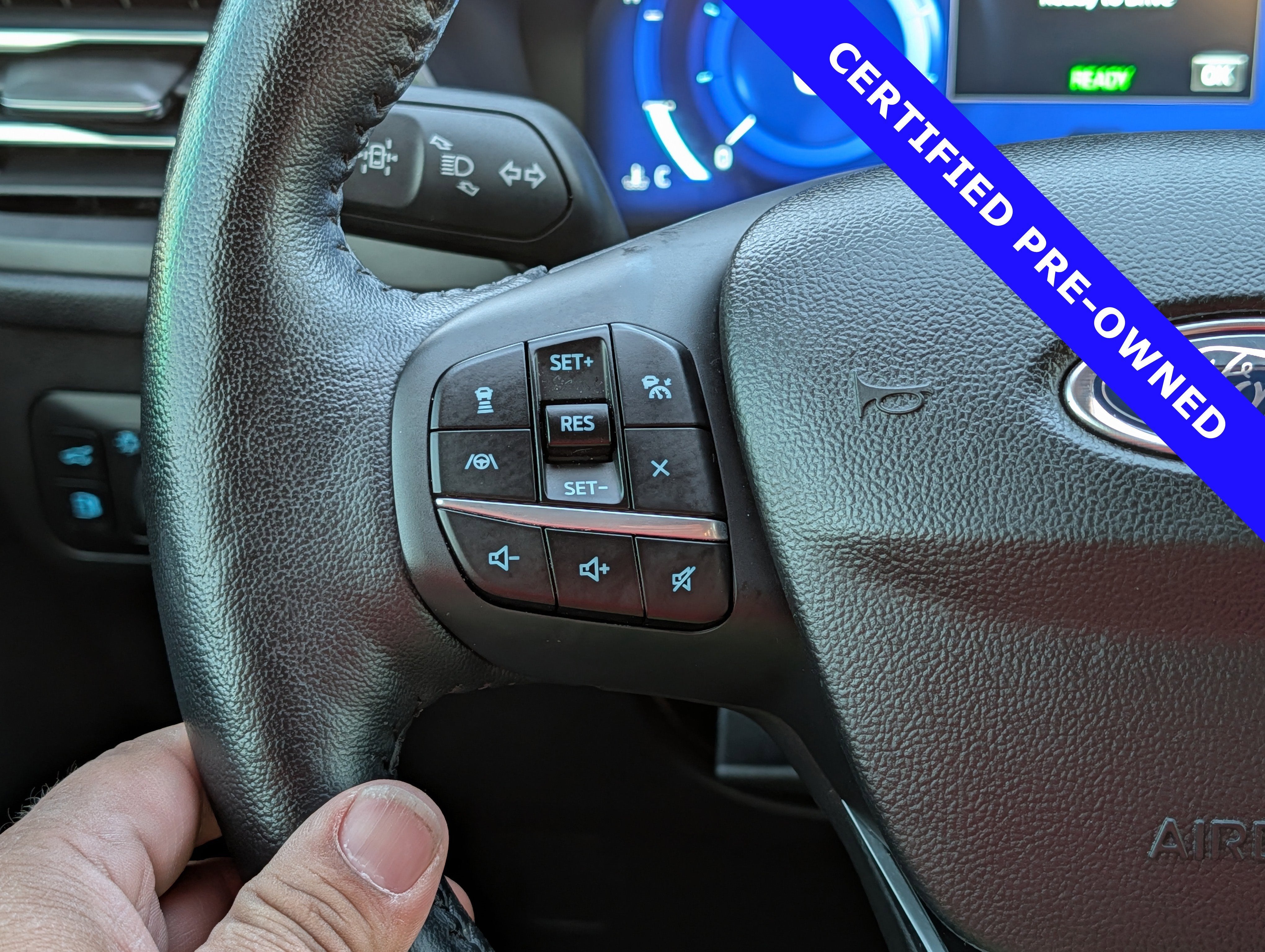 2020 Ford Escape Hybrid Titanium