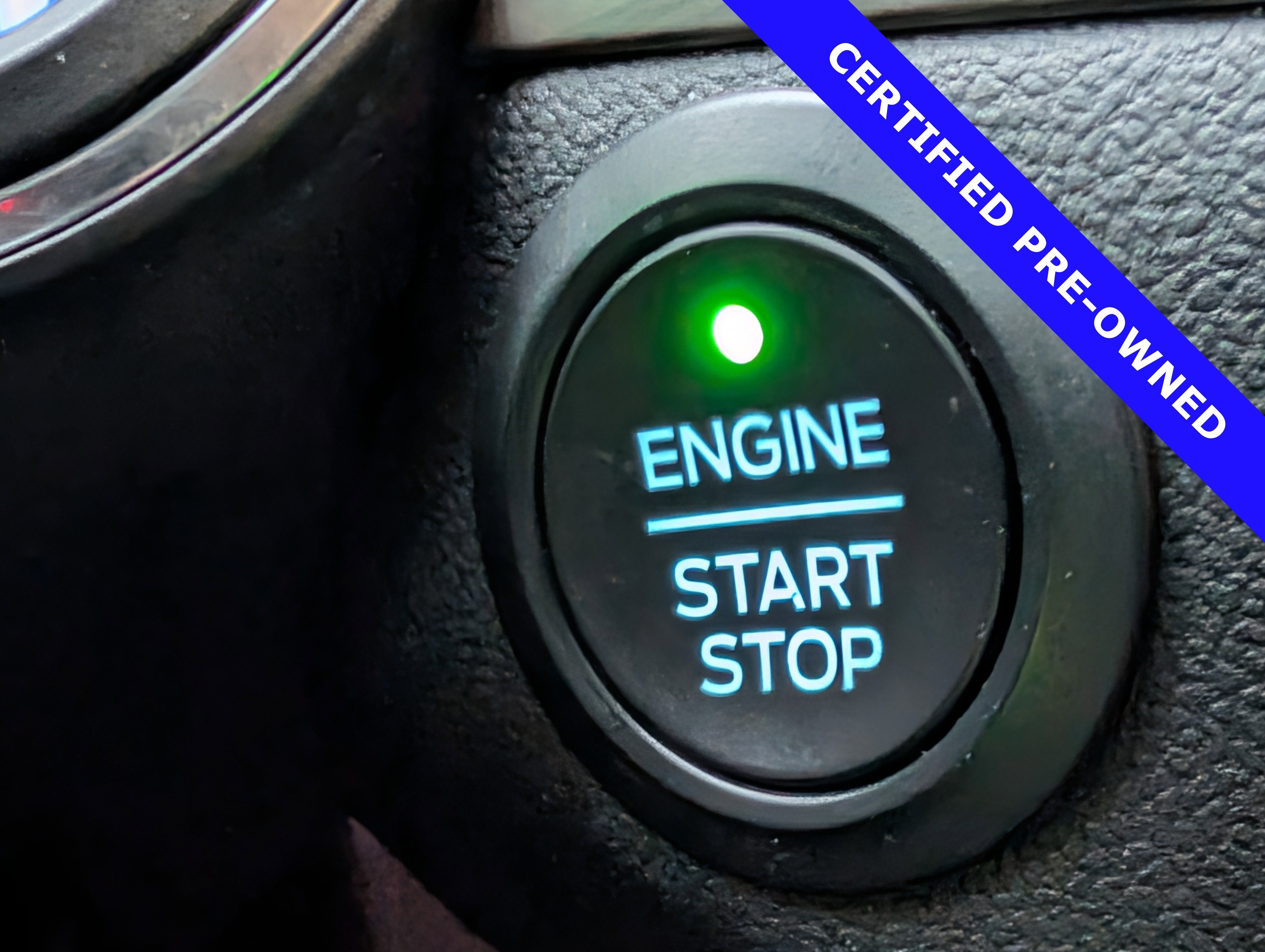 2020 Ford Escape Hybrid Titanium