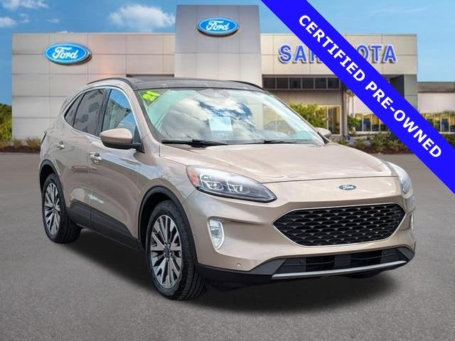 2021 Ford Escape Hybrid Titanium