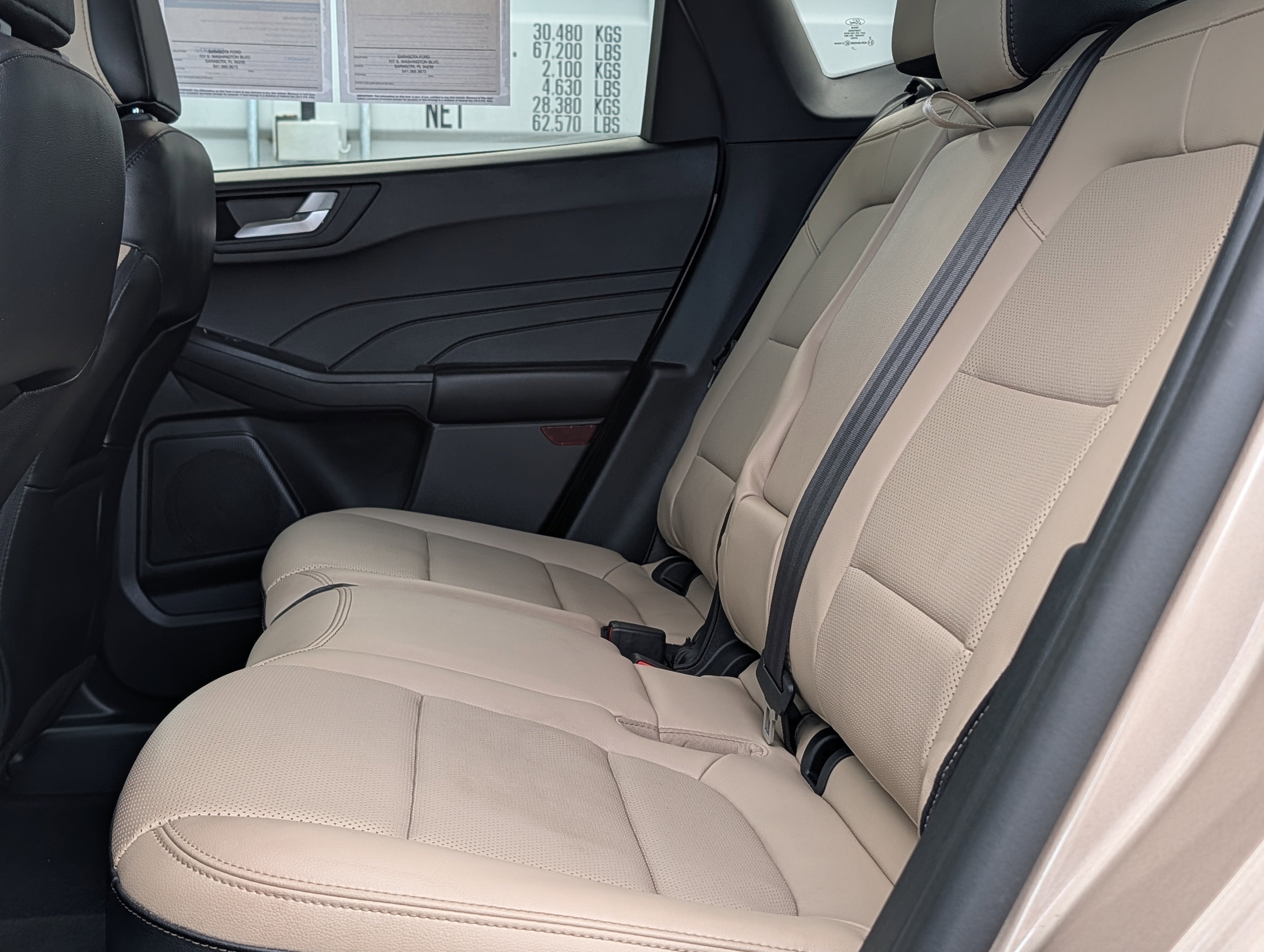 2021 Ford Escape Hybrid Titanium