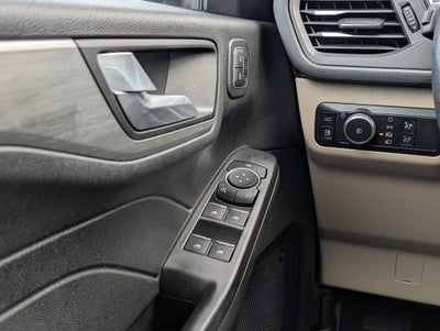 2021 Ford Escape Hybrid Titanium