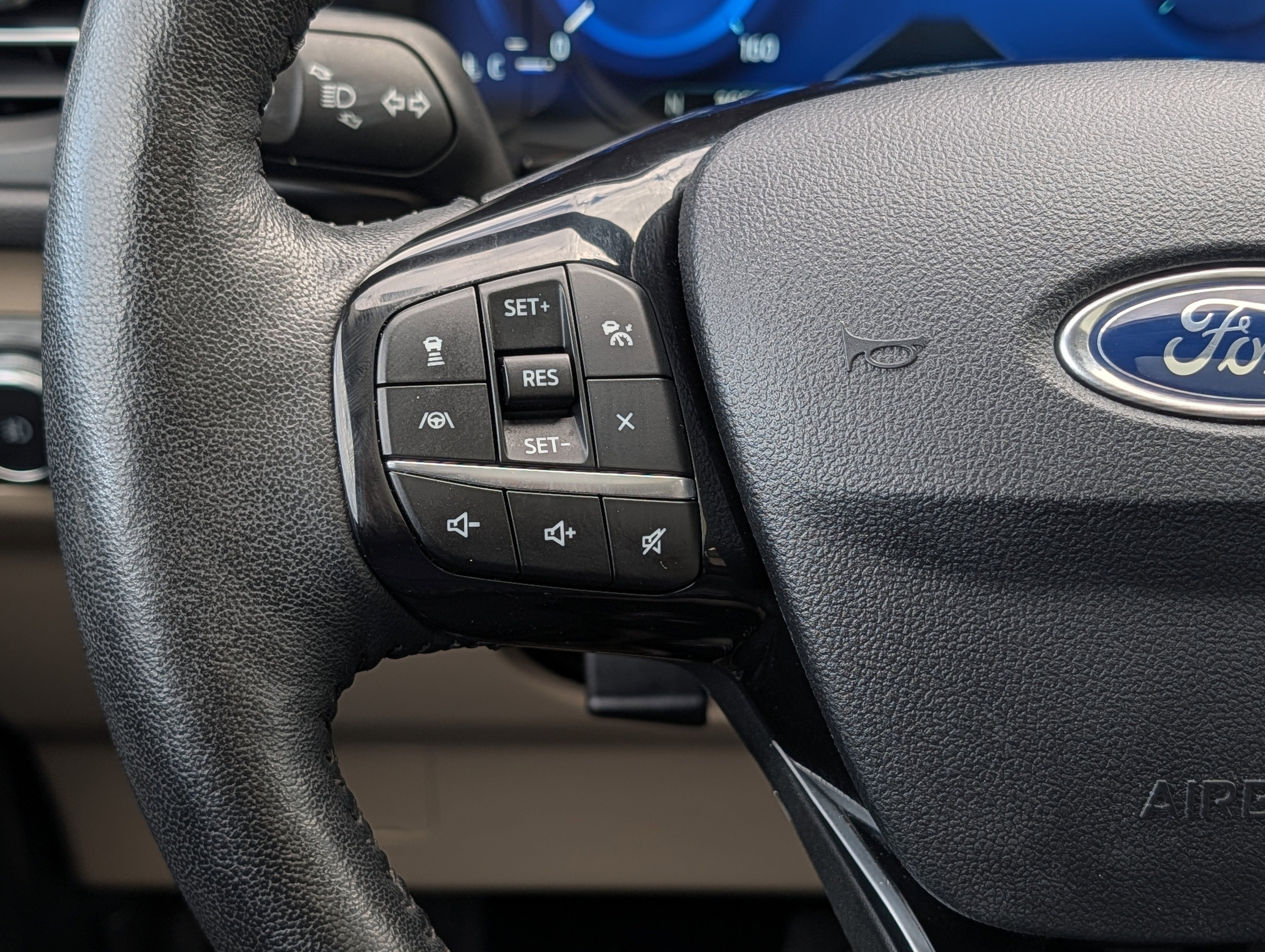 2021 Ford Escape Hybrid Titanium