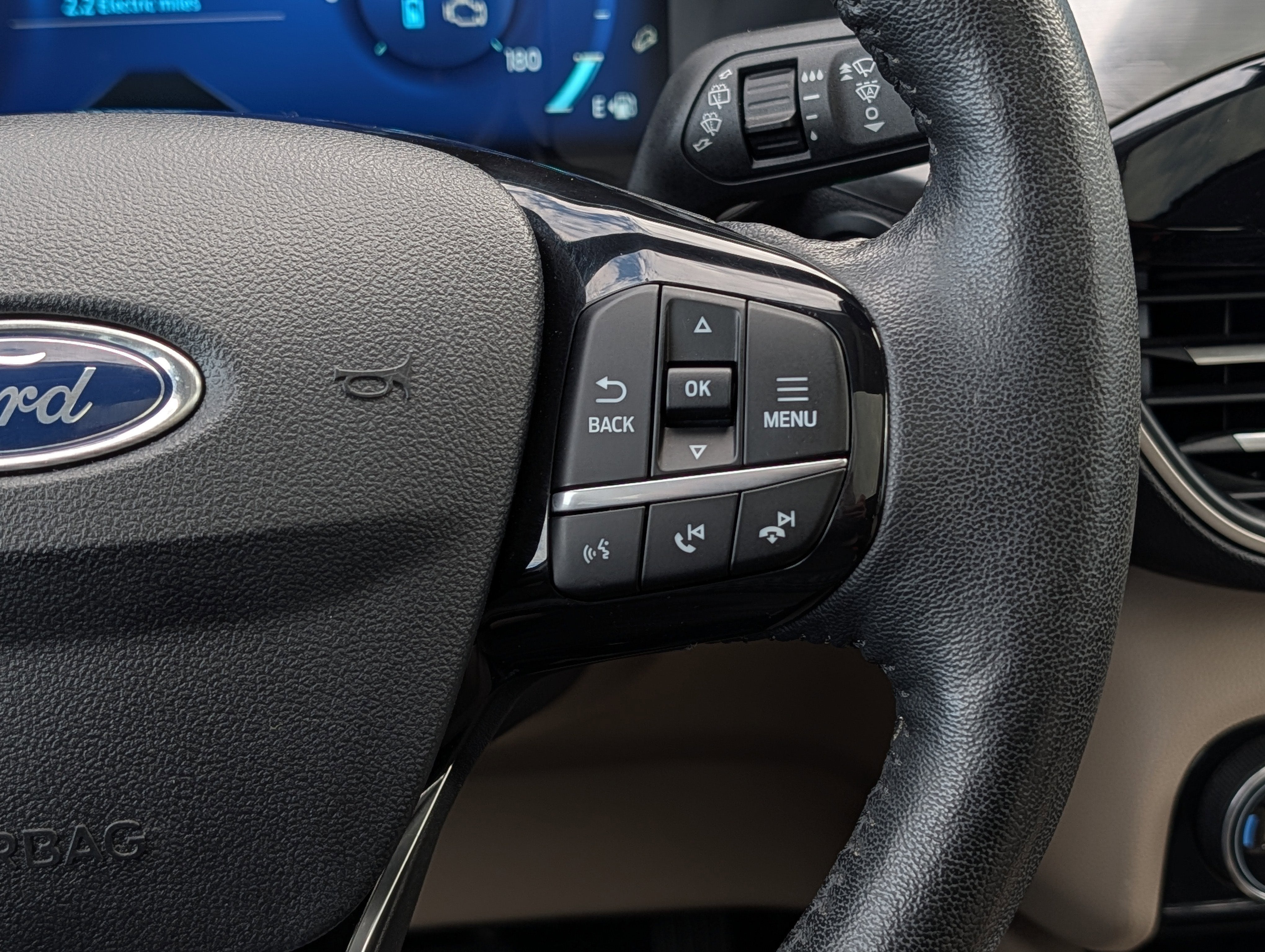 2021 Ford Escape Hybrid Titanium