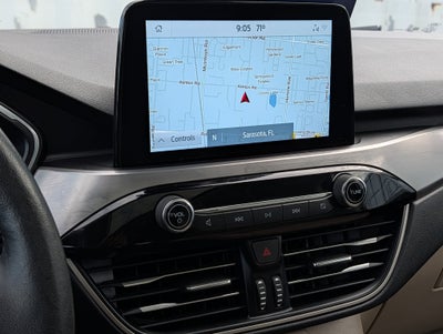 2021 Ford Escape Hybrid Titanium