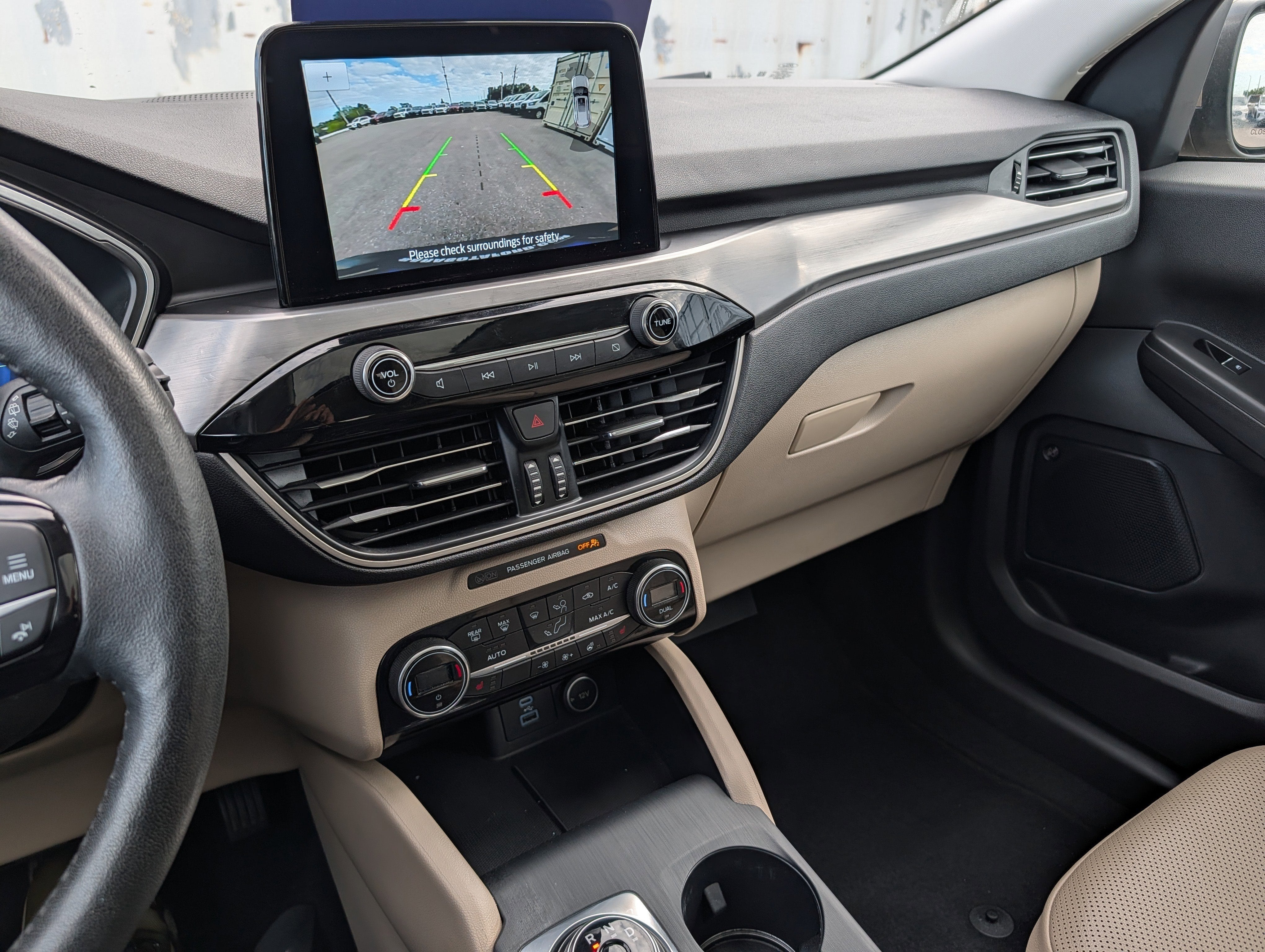 2021 Ford Escape Hybrid Titanium