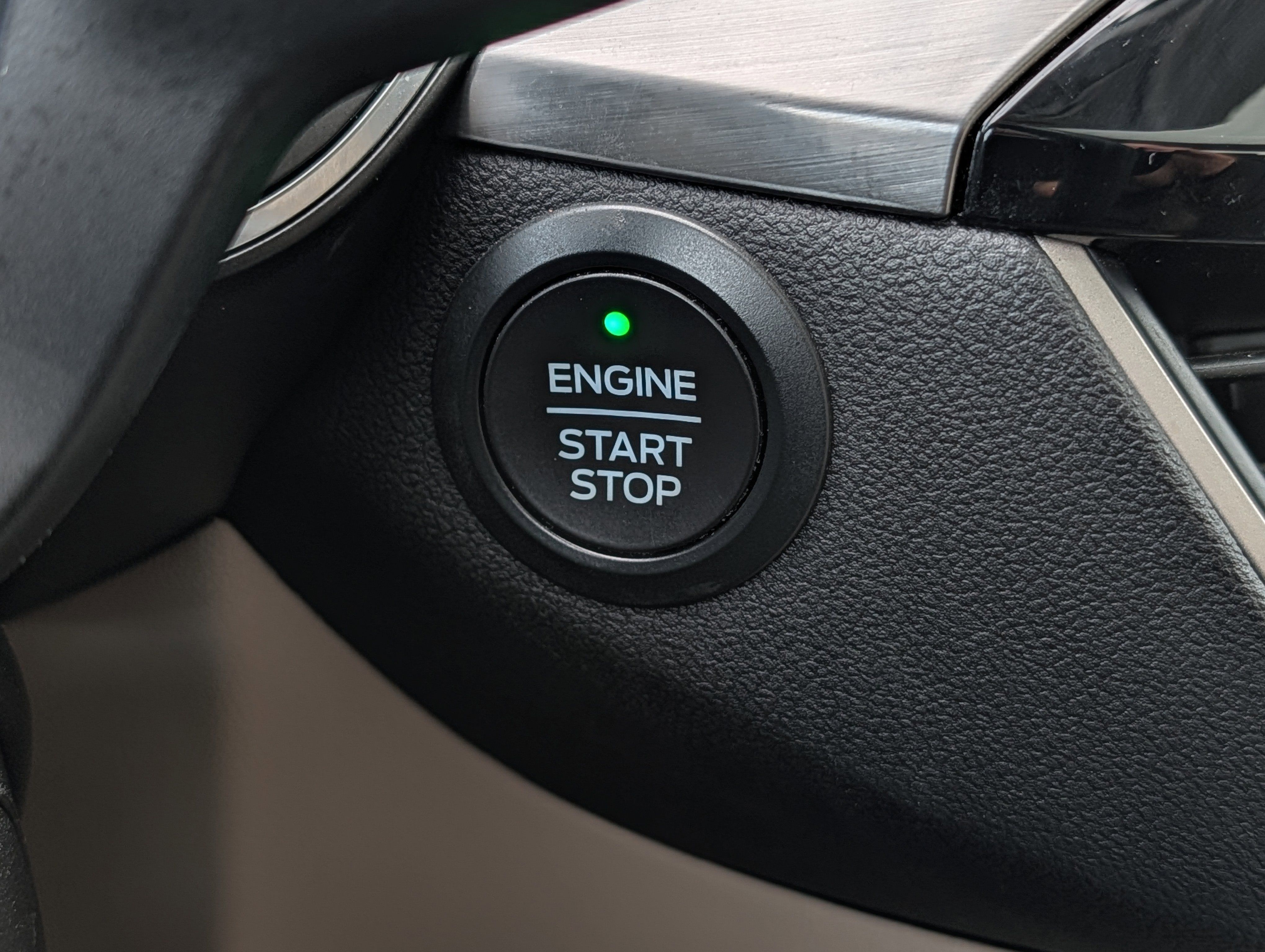 2021 Ford Escape Hybrid Titanium