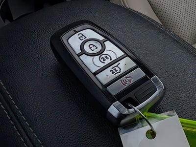 2021 Ford Escape Hybrid Titanium