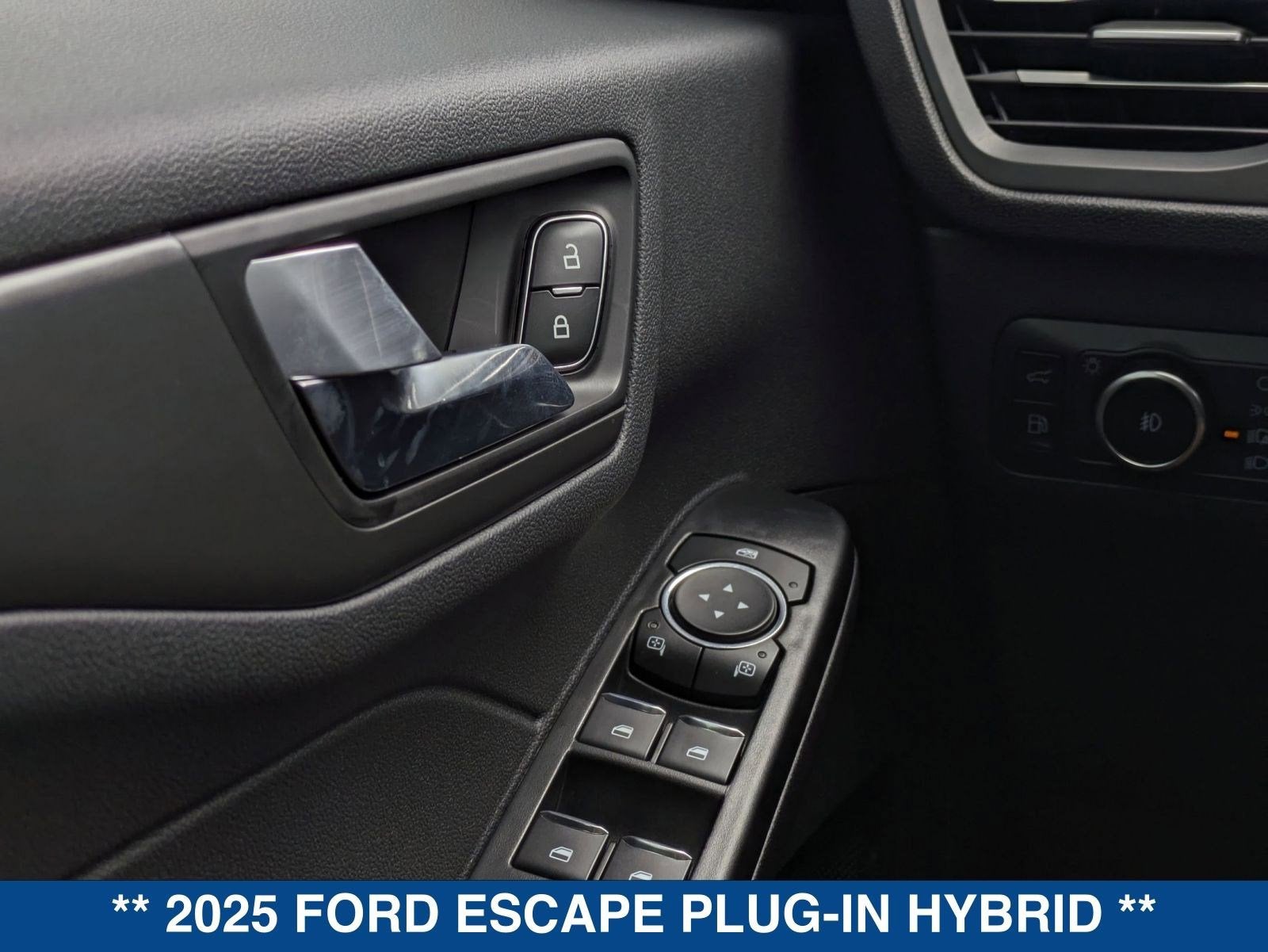 2025 Ford Escape Plug-In Hybrid Base
